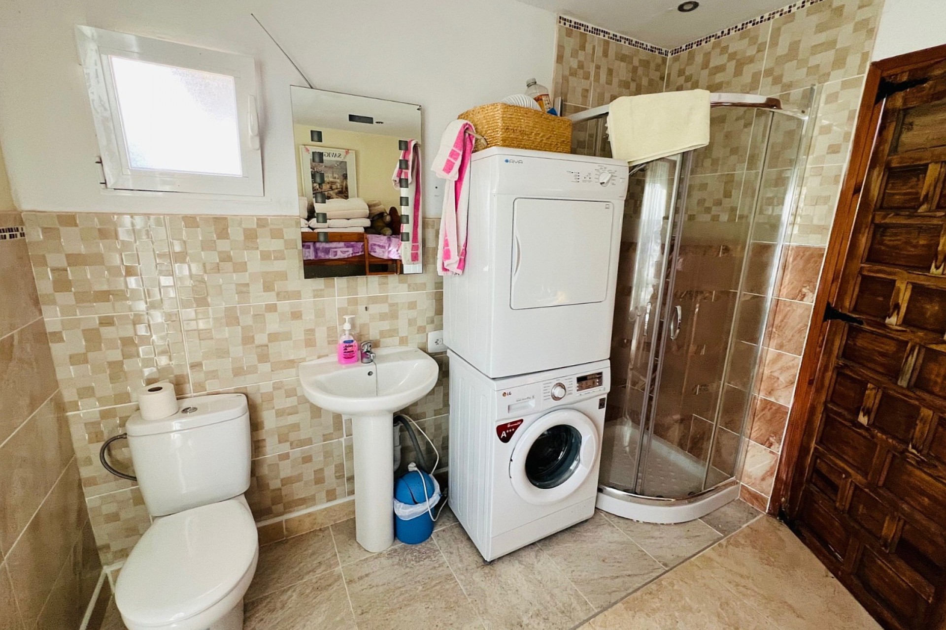 Resale - Villa -
Orba