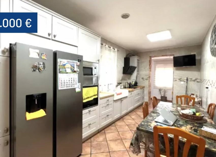 Resale - Villa -
Orihuela Costa