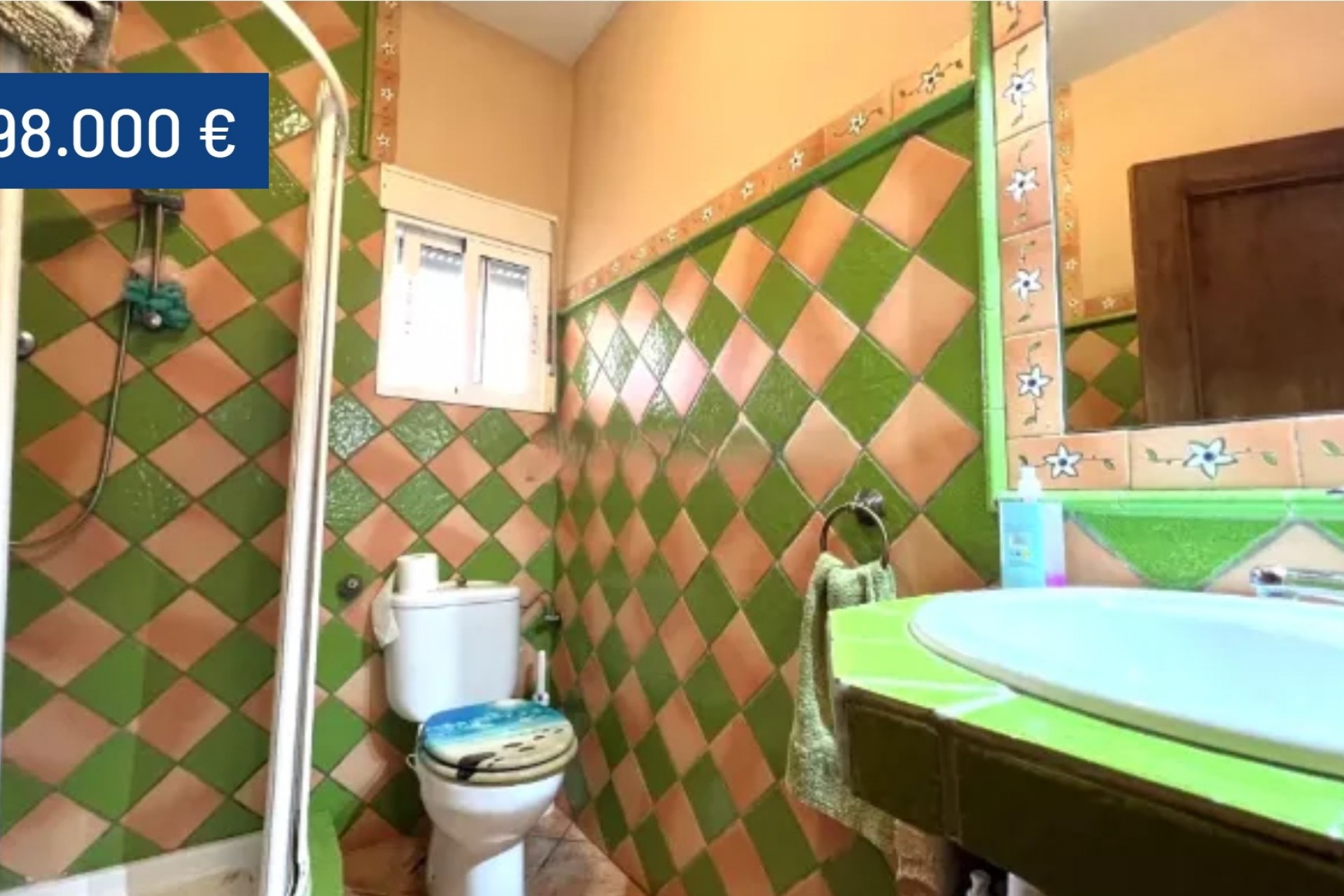 Resale - Villa -
Orihuela Costa