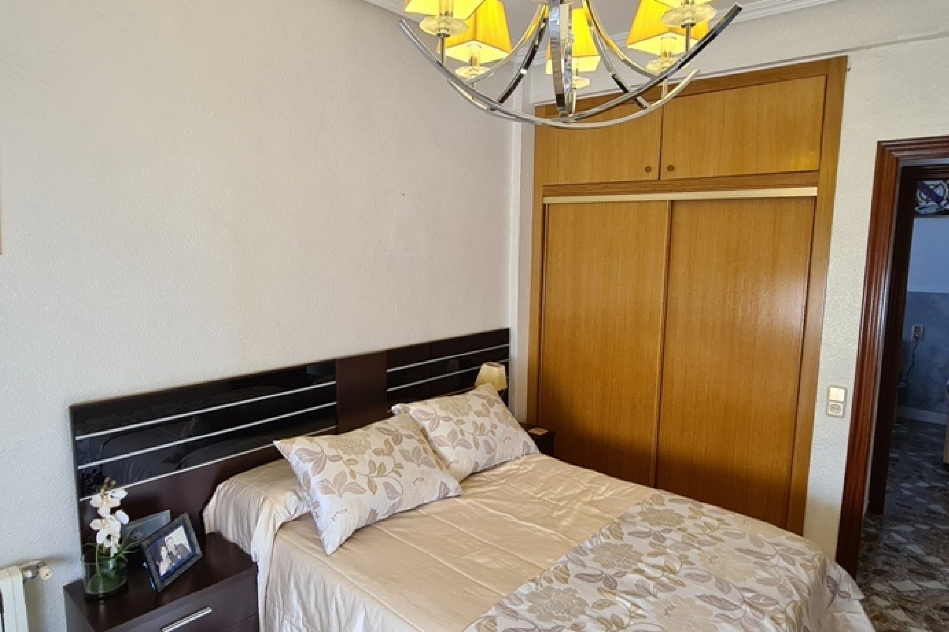 Resale - Villa -
ORIHUELA - La Matanza