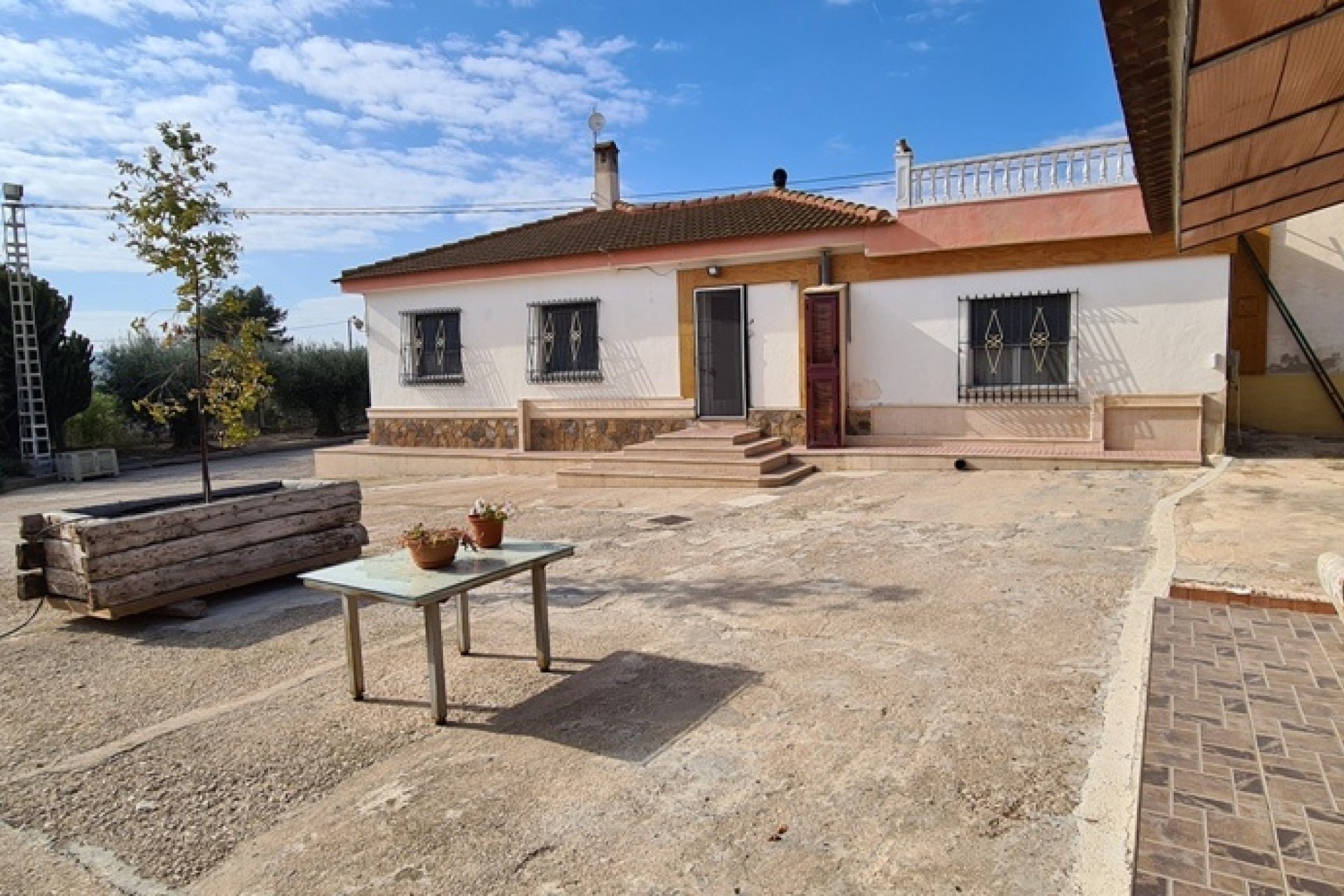 Resale - Villa -
ORIHUELA - La Matanza