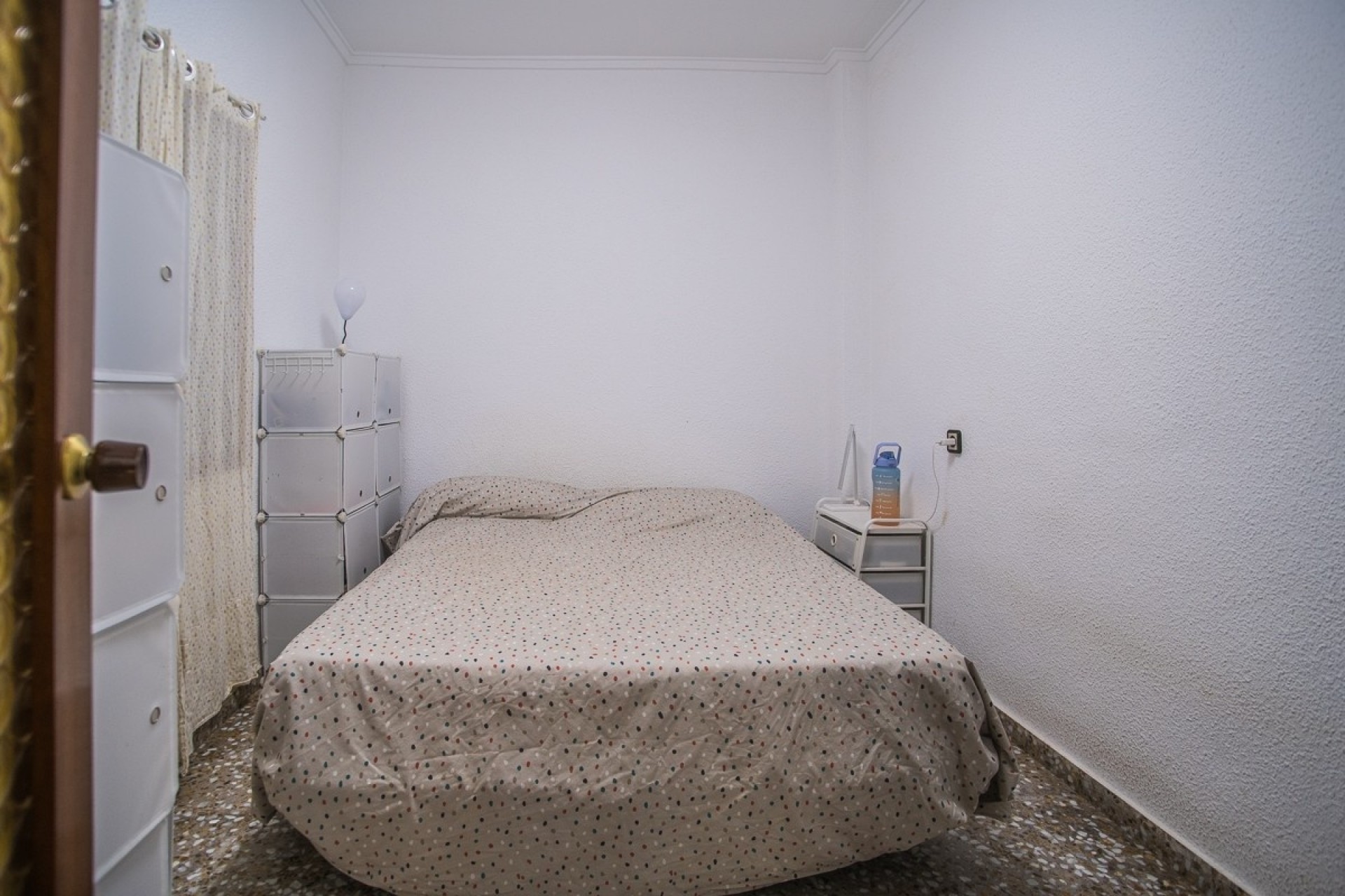 Resale - Villa -
ORIHUELA - Redovan