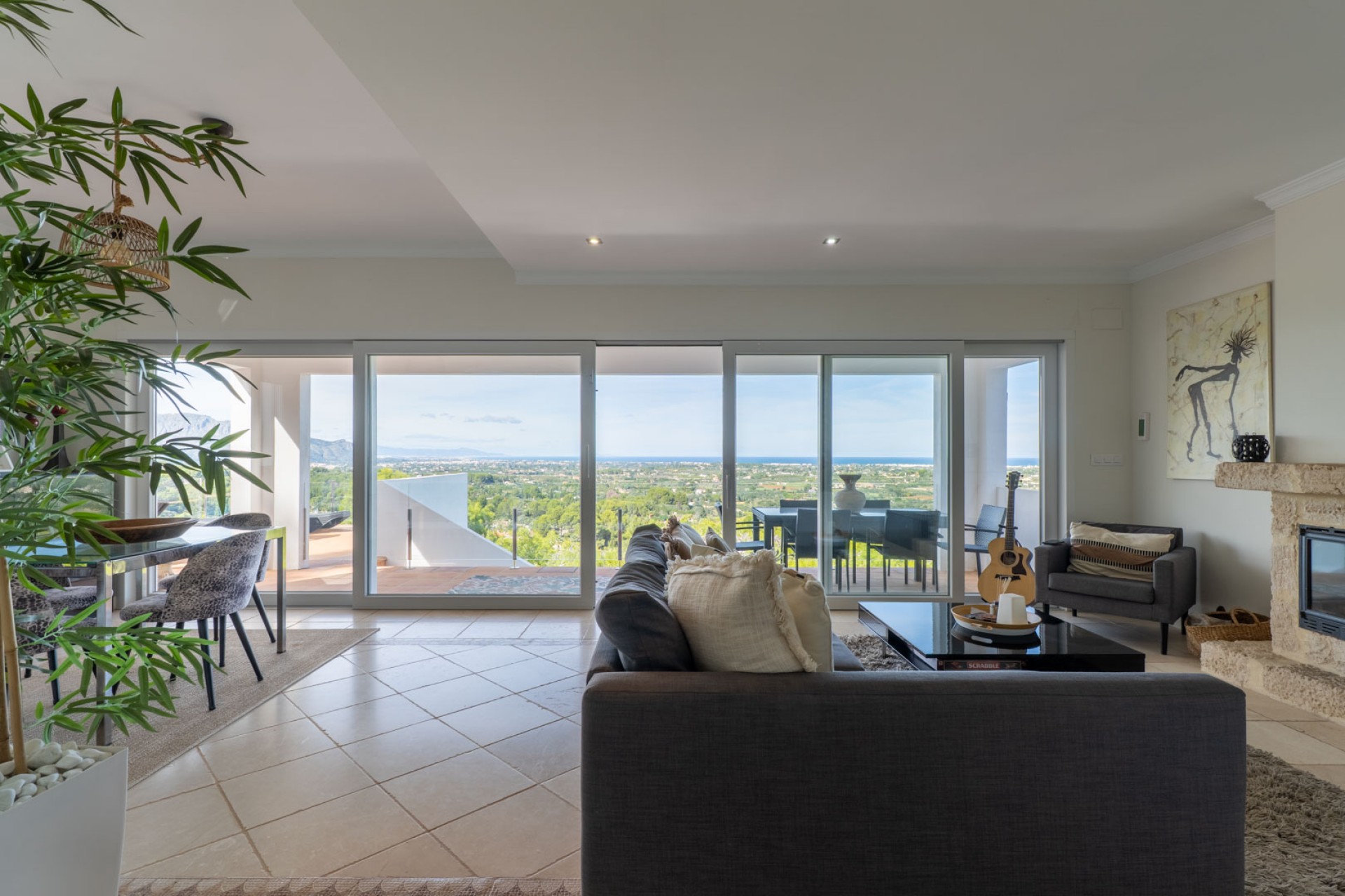 Resale - Villa -
Pedreguer - La Sella