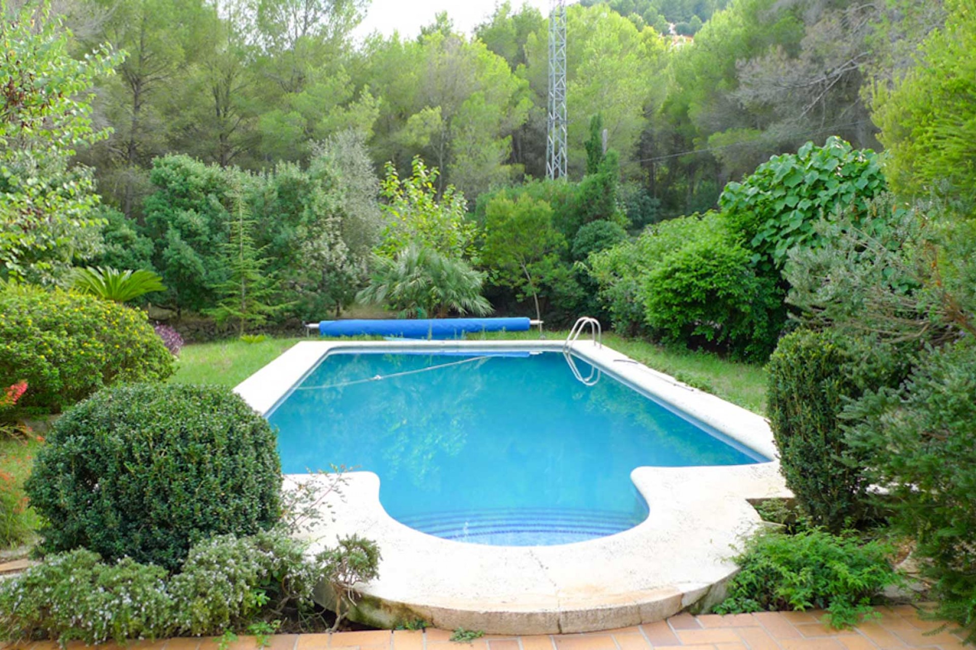 Resale - Villa -
Pedreguer - La Sella