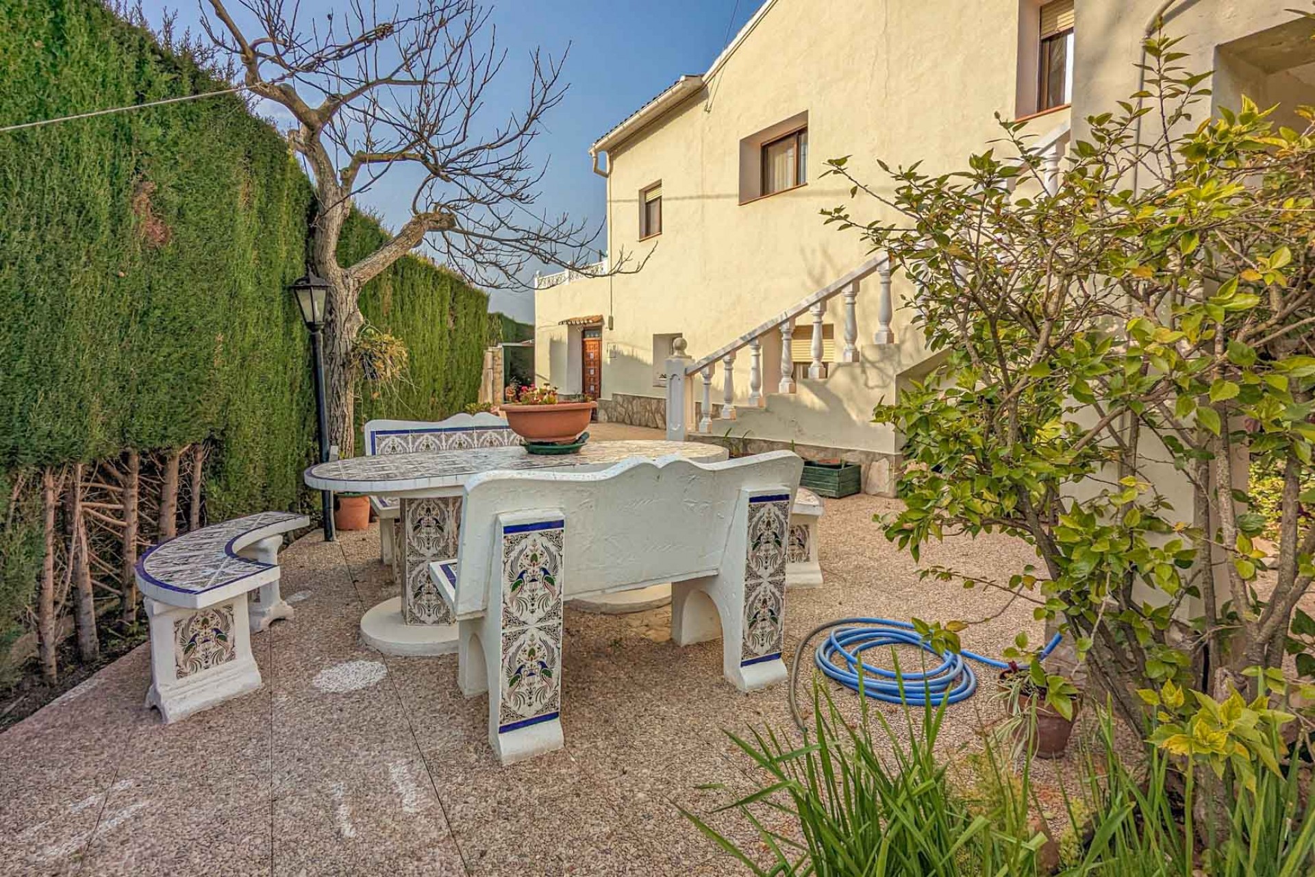 Resale - Villa -
Pedreguer - March