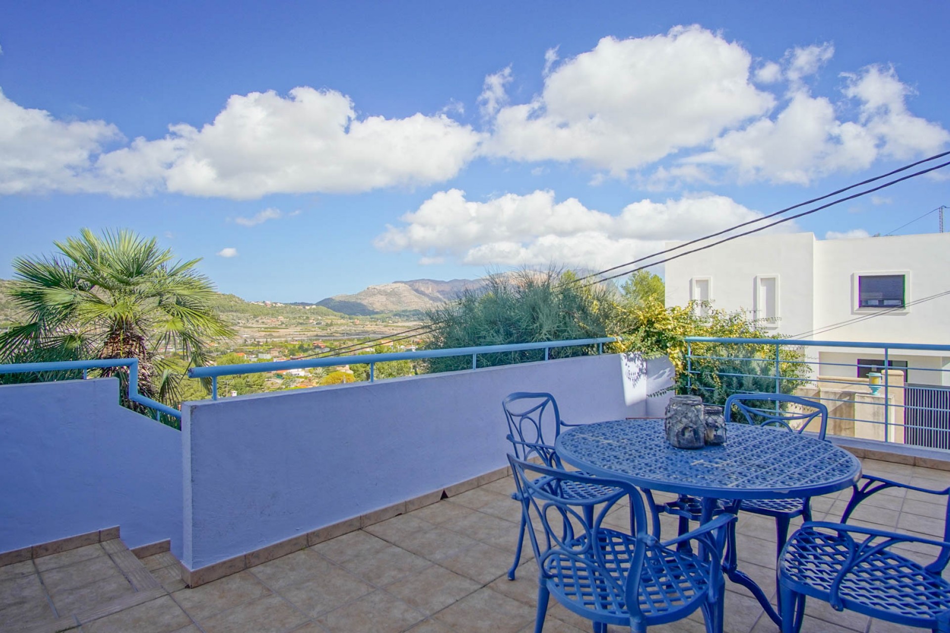 Resale - Villa -
Pedreguer