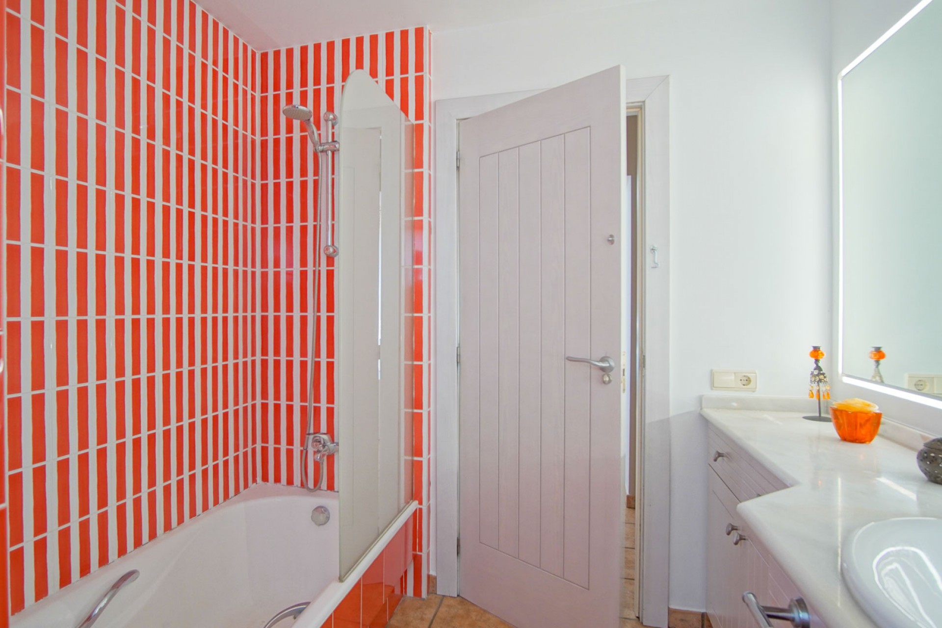 Resale - Villa -
Pedreguer