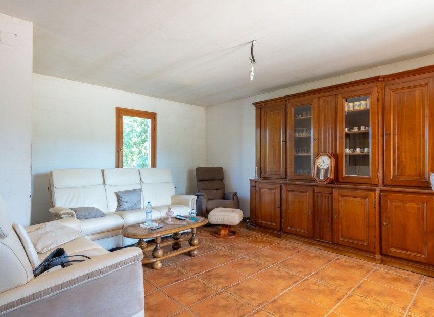 Resale - Villa -
Pedreguer