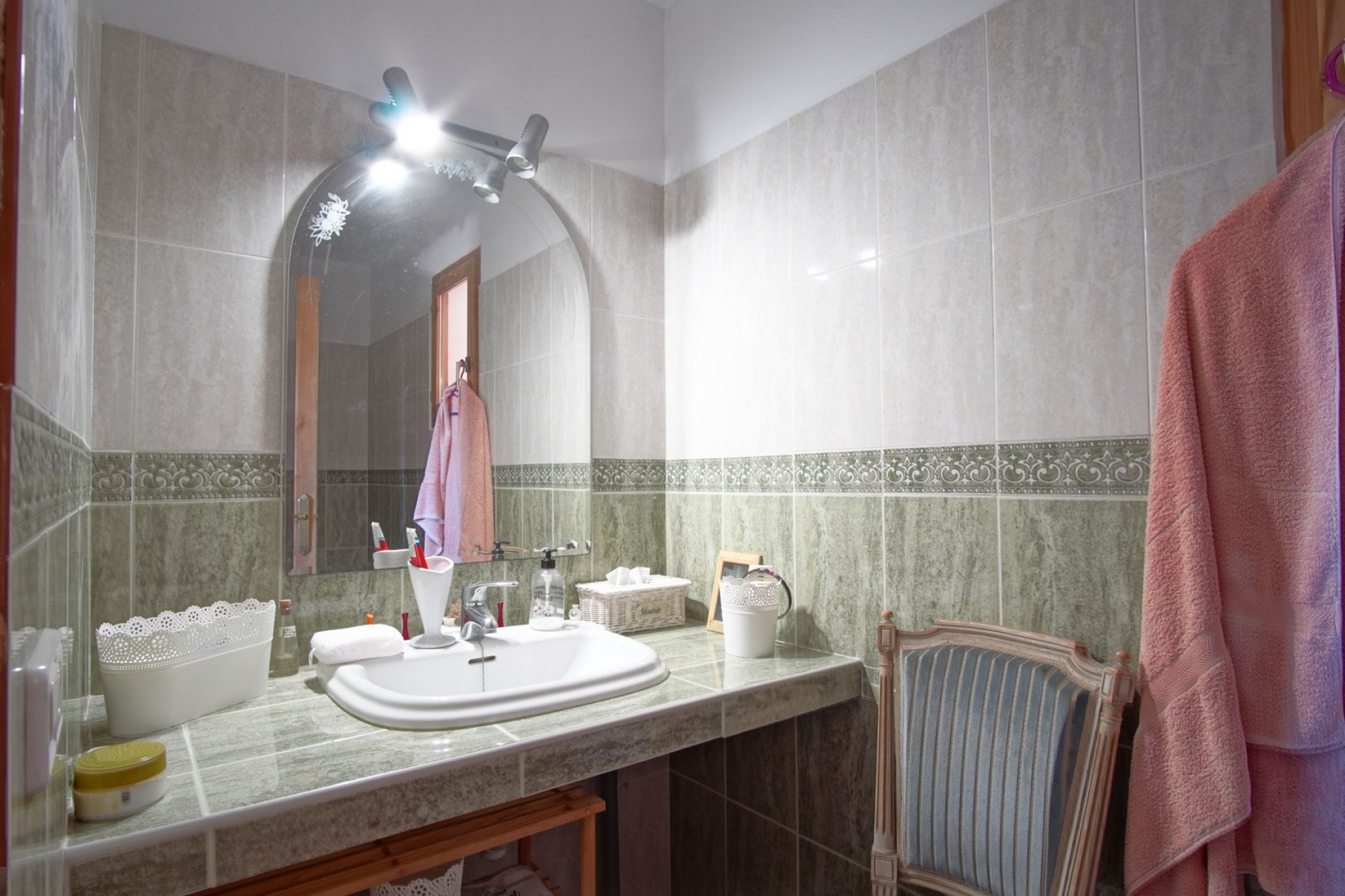 Resale - Villa -
Pedreguer