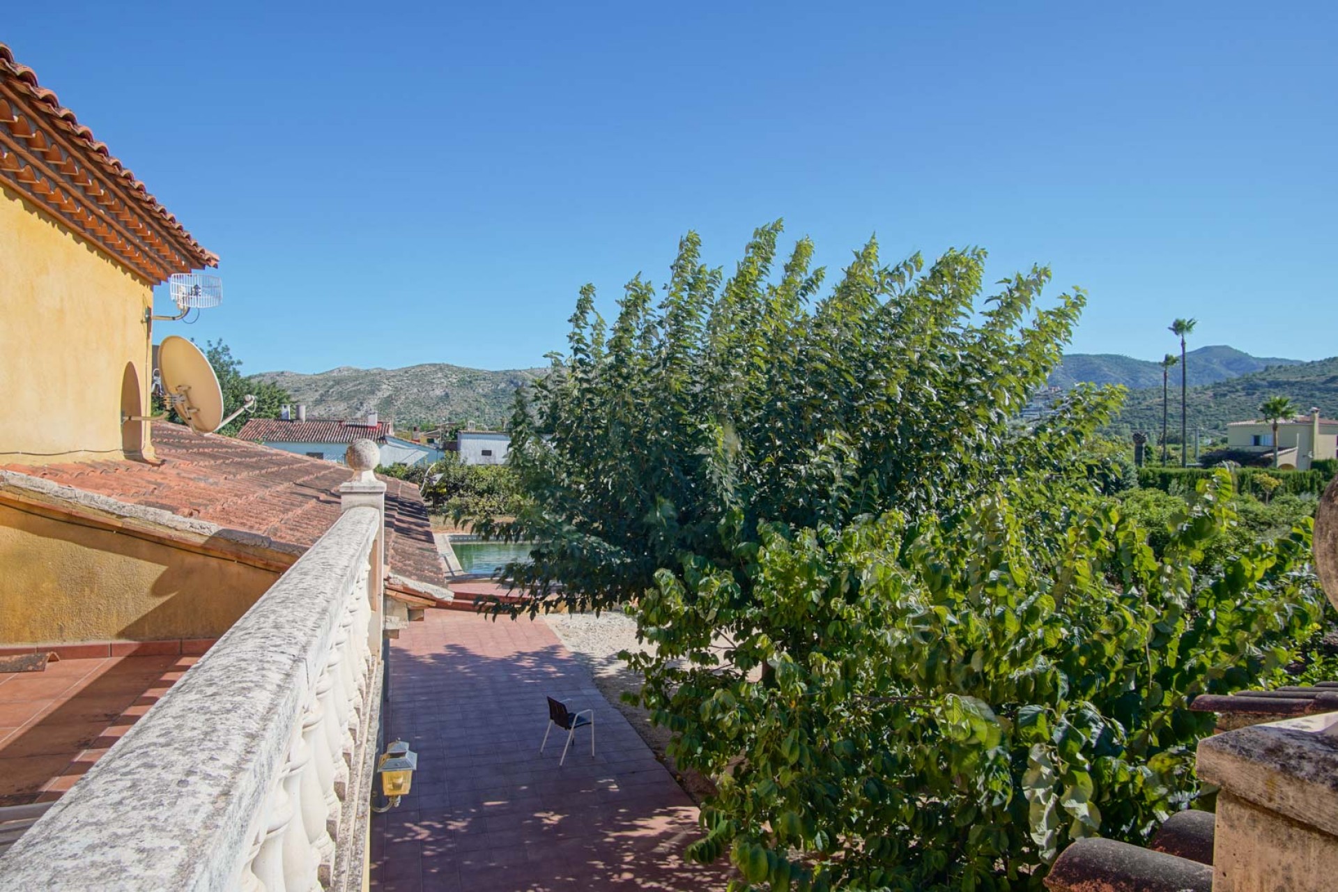 Resale - Villa -
Pedreguer