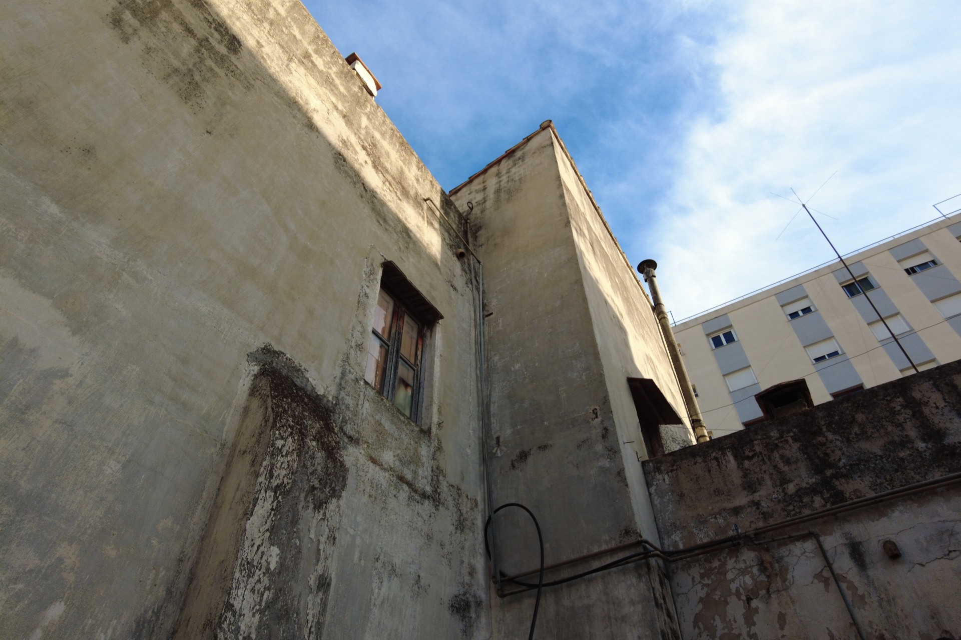 Resale - Villa -
Pedreguer