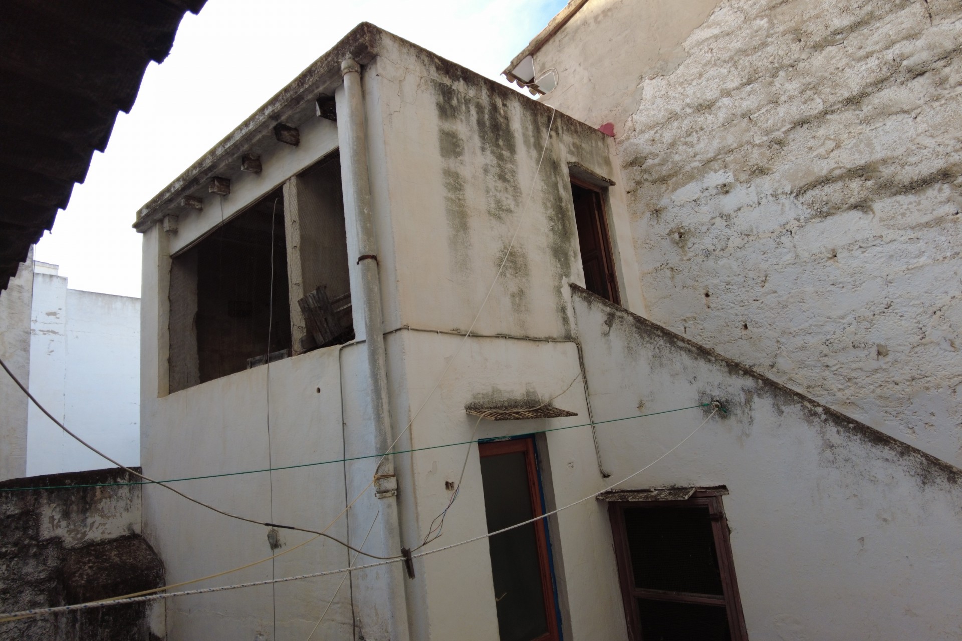 Resale - Villa -
Pedreguer