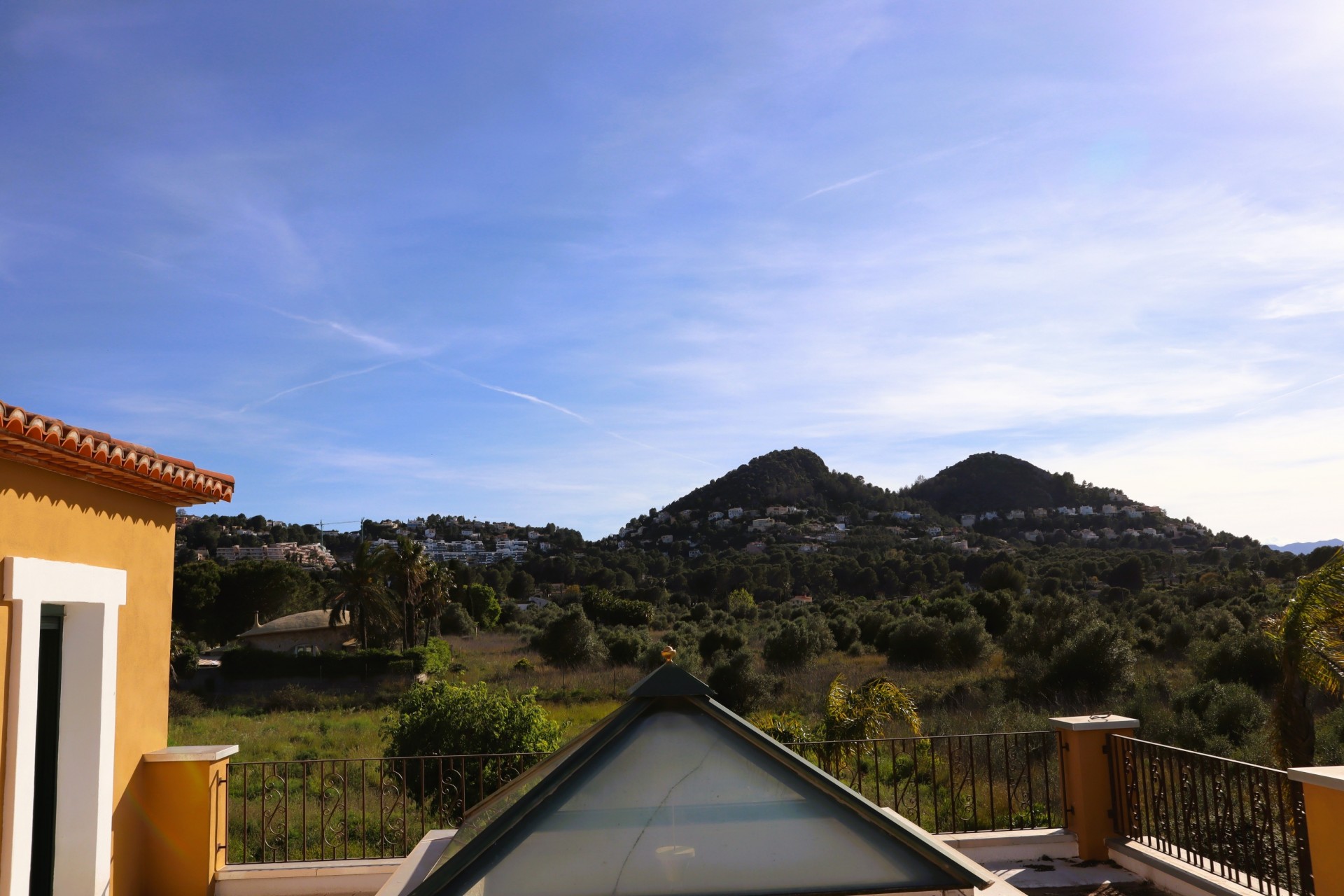 Resale - Villa -
Pedreguer