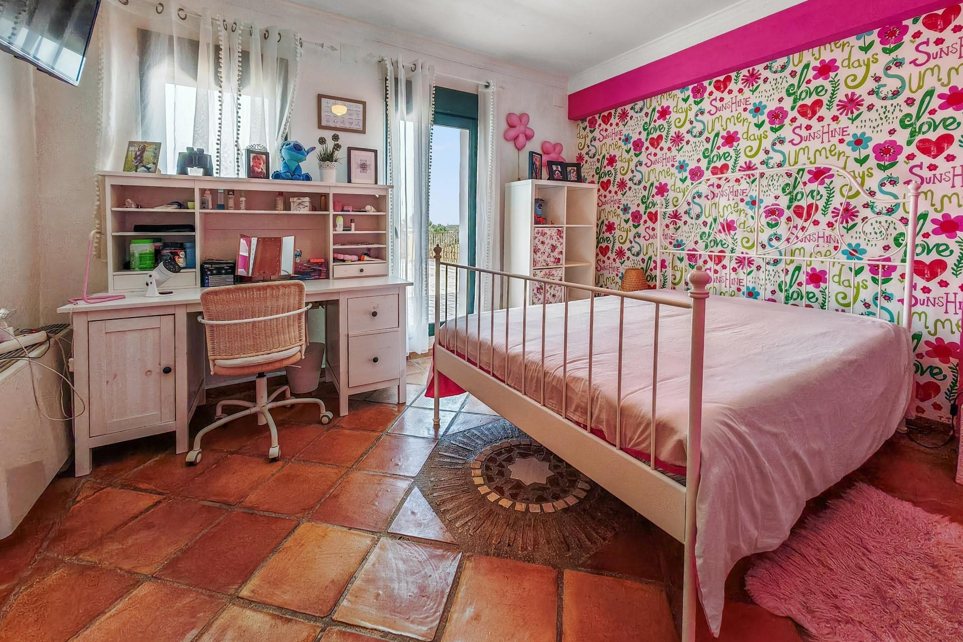 Resale - Villa -
Pedreguer