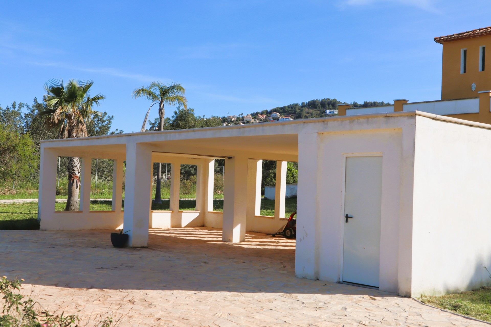 Resale - Villa -
Pedreguer