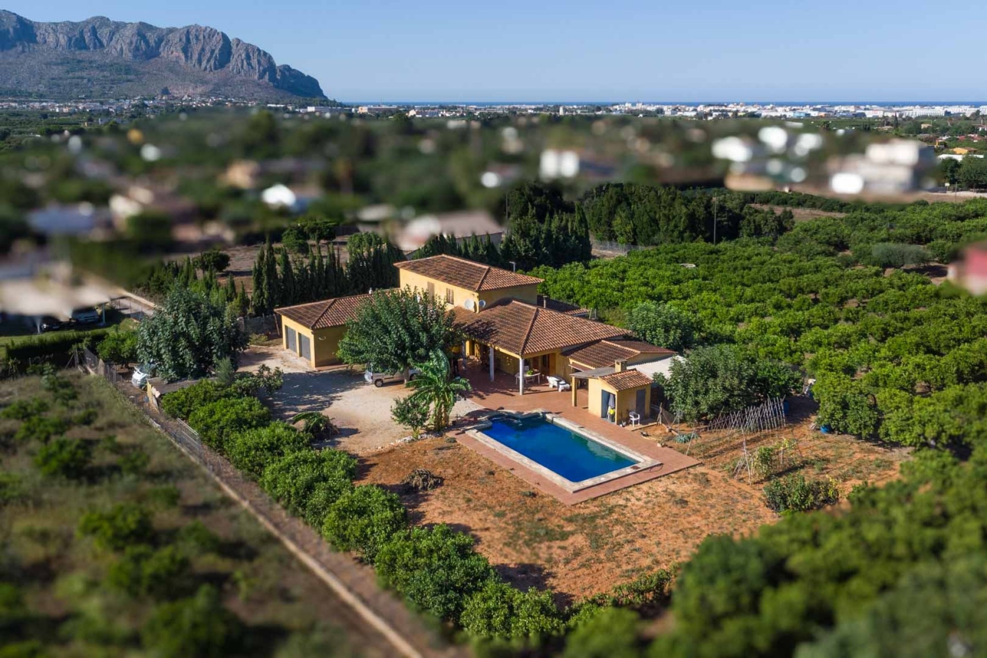 Resale - Villa -
Pedreguer