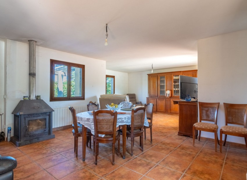 Resale - Villa -
Pedreguer