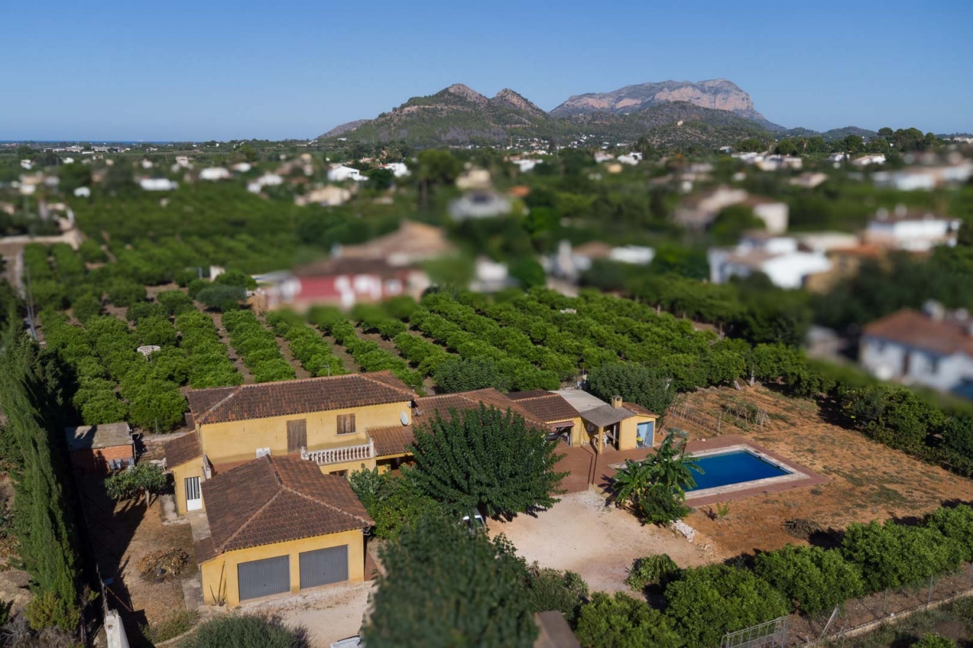 Resale - Villa -
Pedreguer