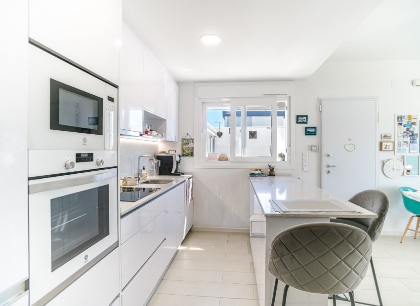 Resale - Villa -
PILAR DE LA HORADADA
