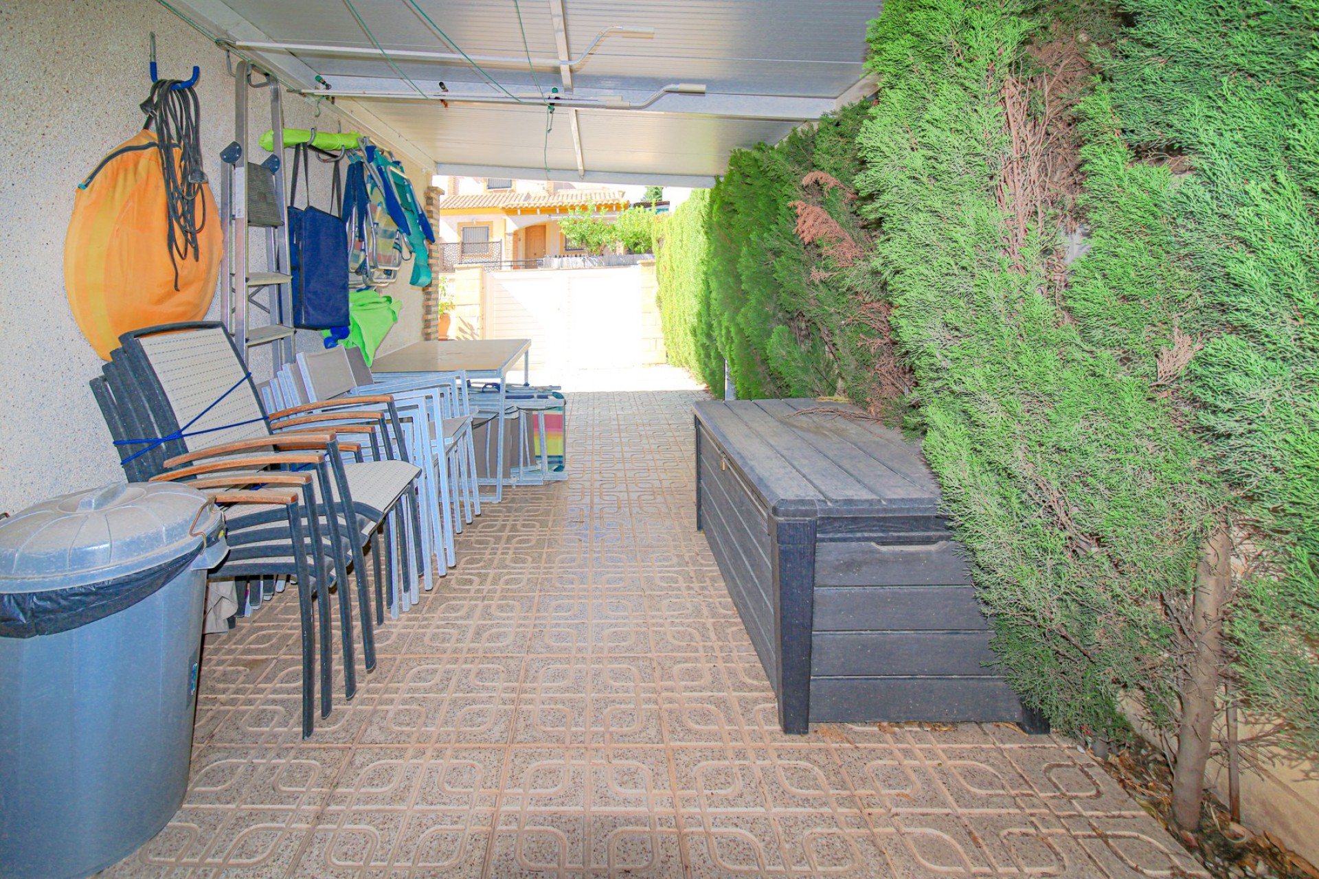 Resale - Villa -
Polop