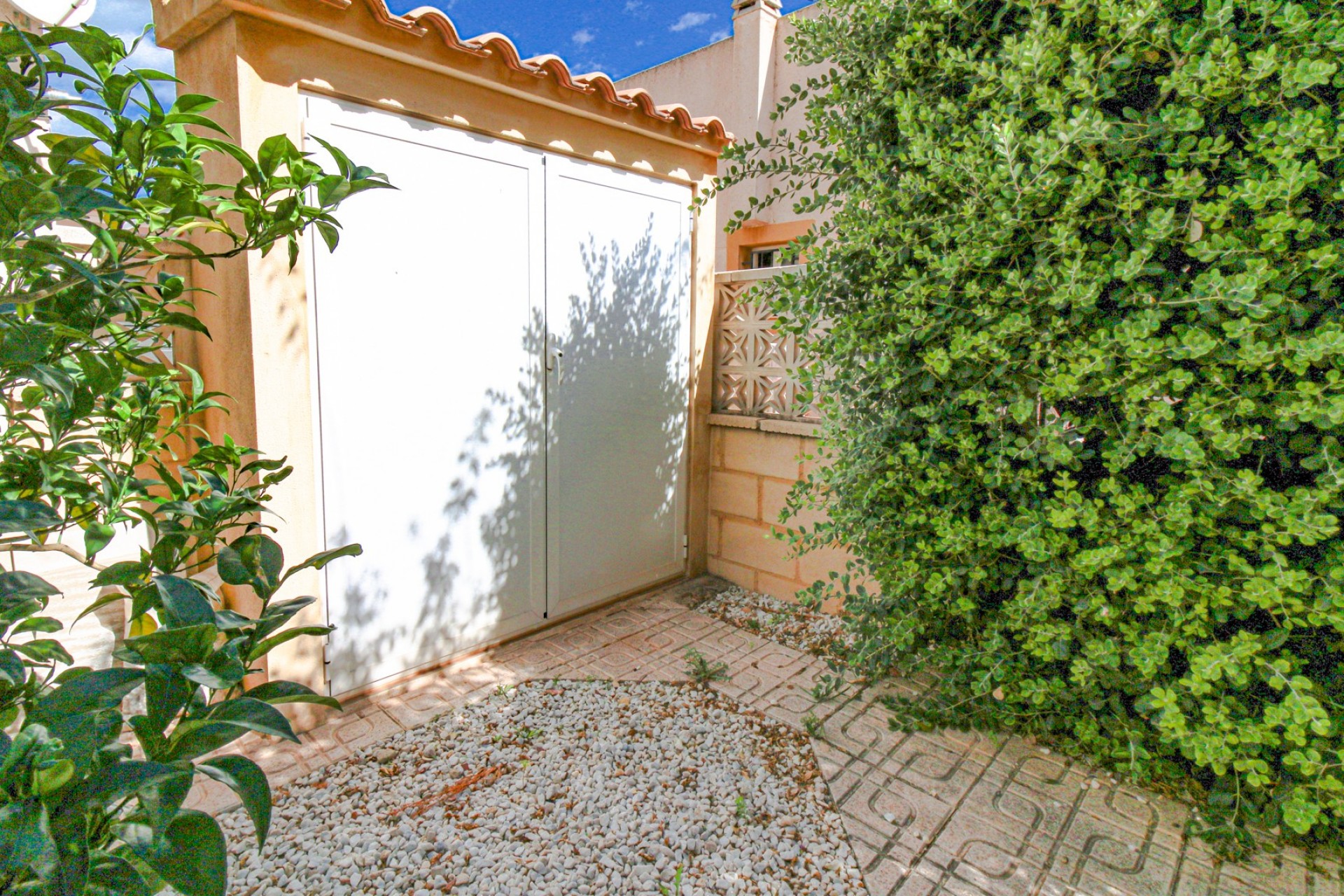 Resale - Villa -
Polop