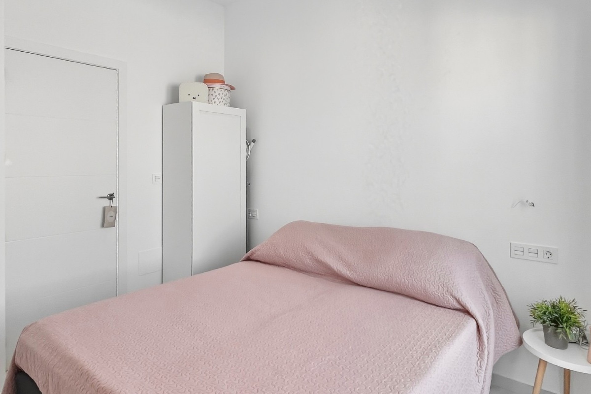 Resale - Villa -
Polop