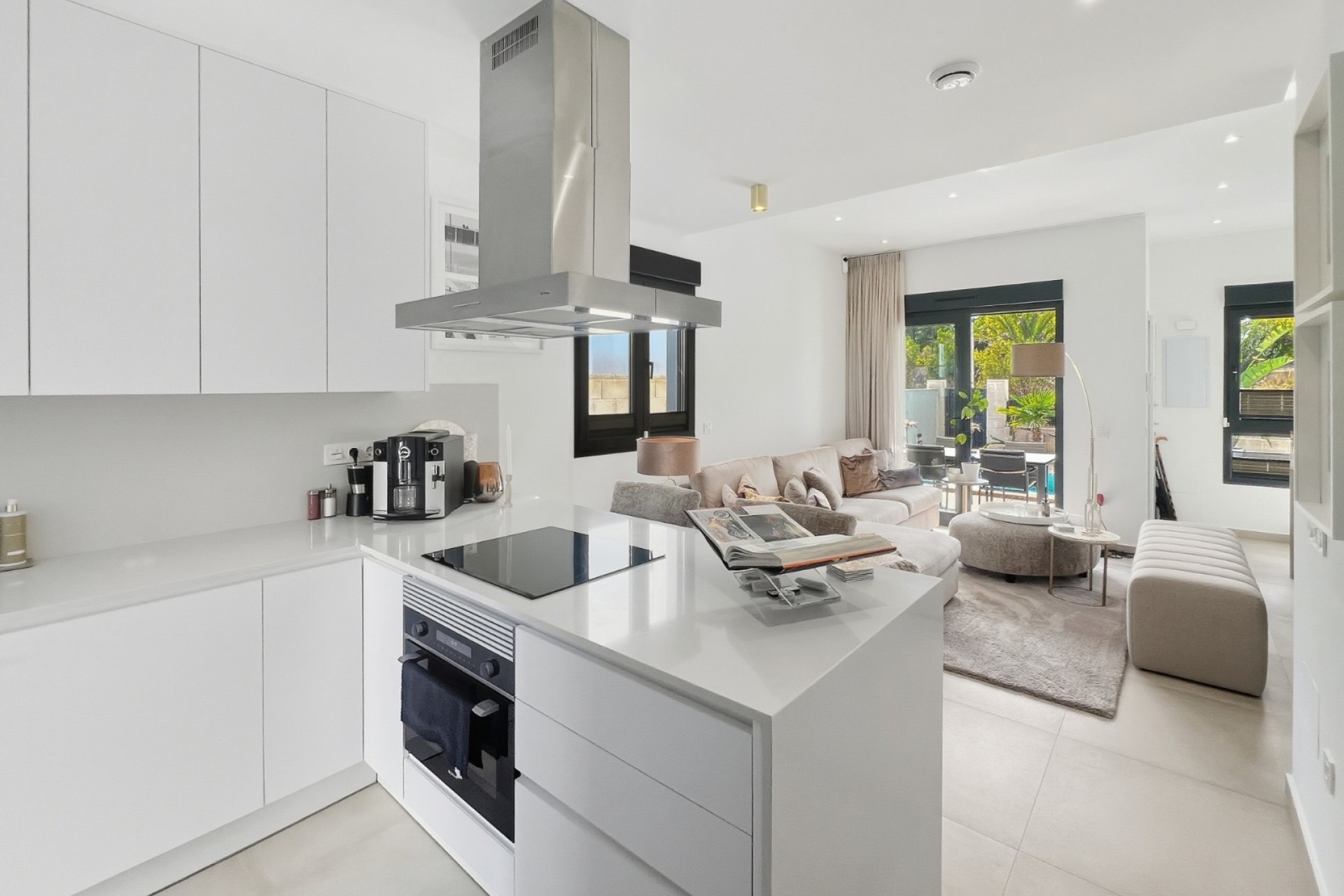 Resale - Villa -
Polop