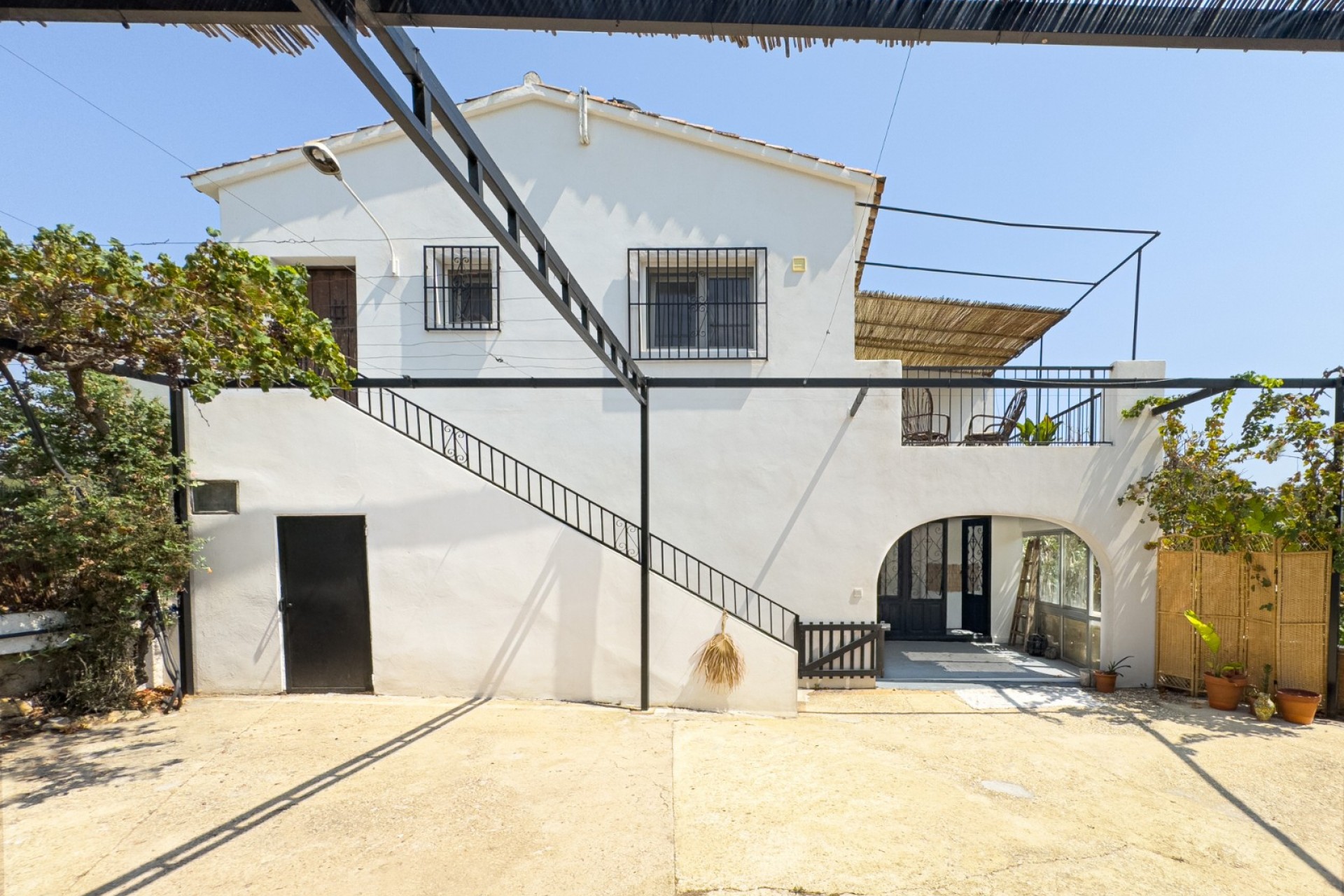 Resale - Villa -
Polop