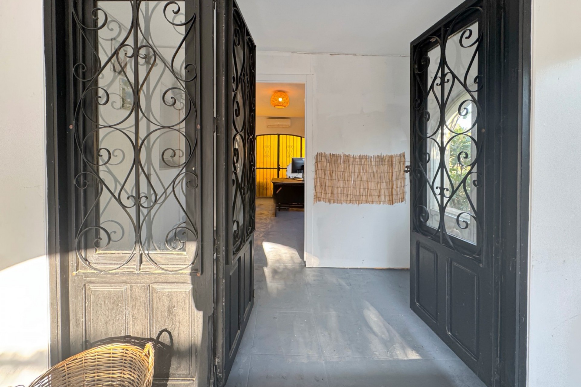 Resale - Villa -
Polop