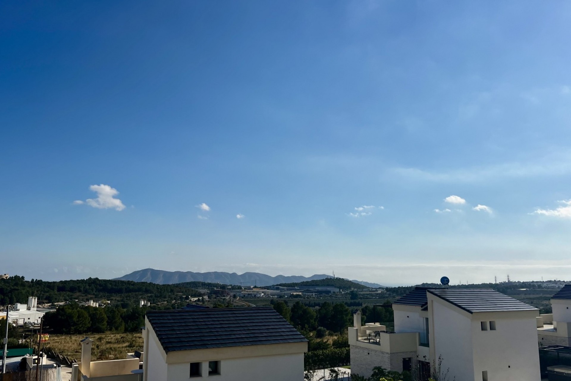 Resale - Villa -
Polop