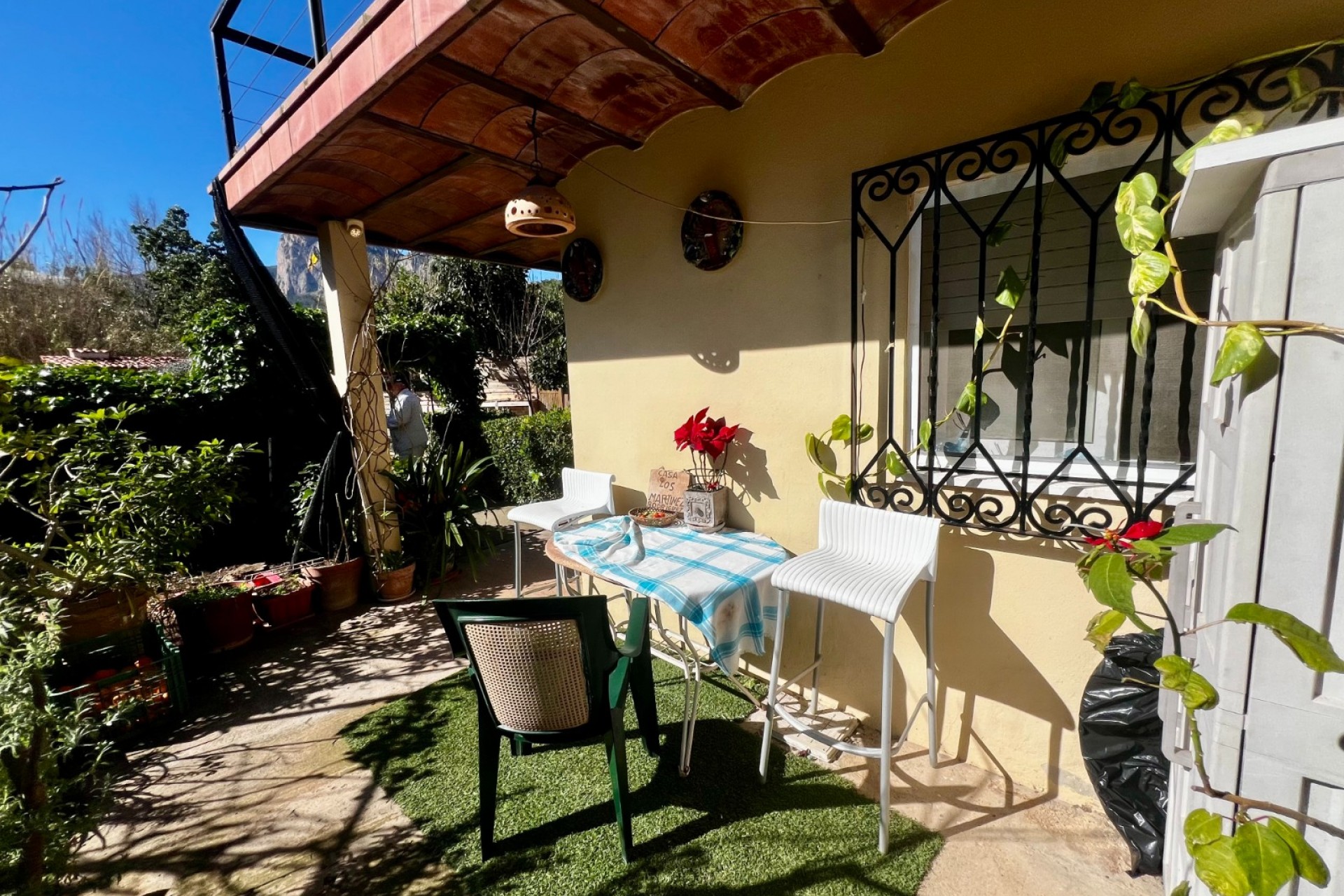 Resale - Villa -
Polop