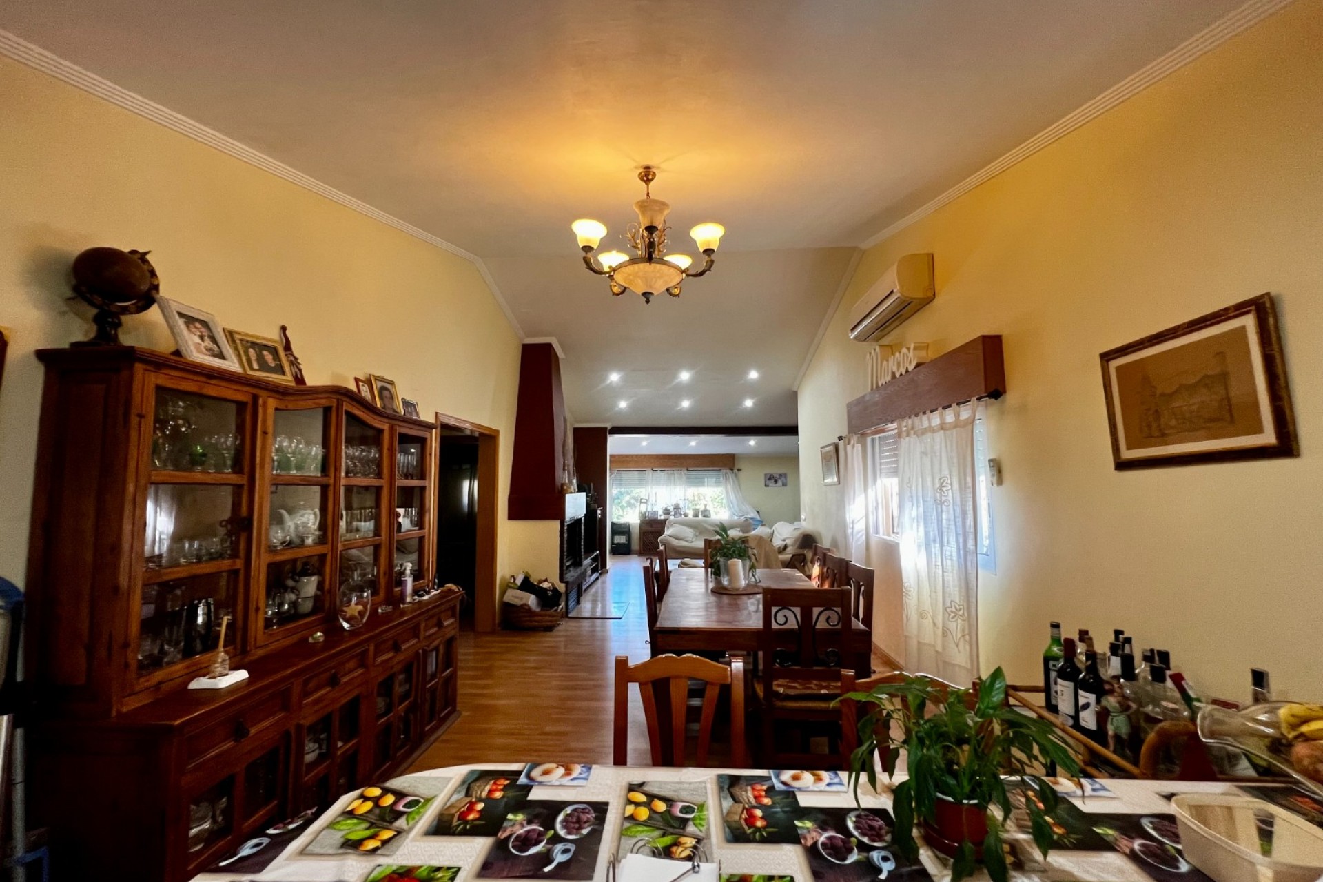 Resale - Villa -
Polop