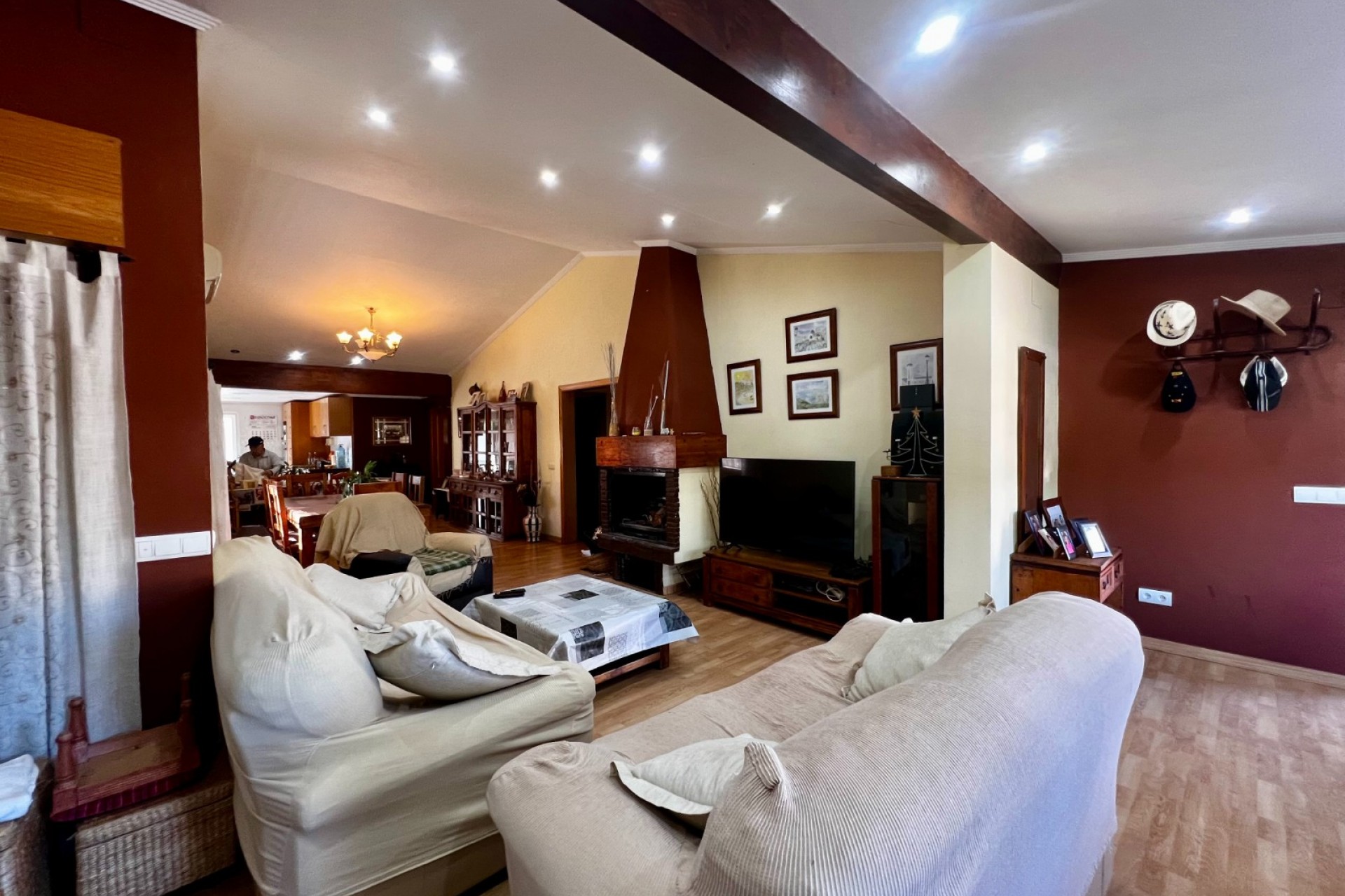 Resale - Villa -
Polop