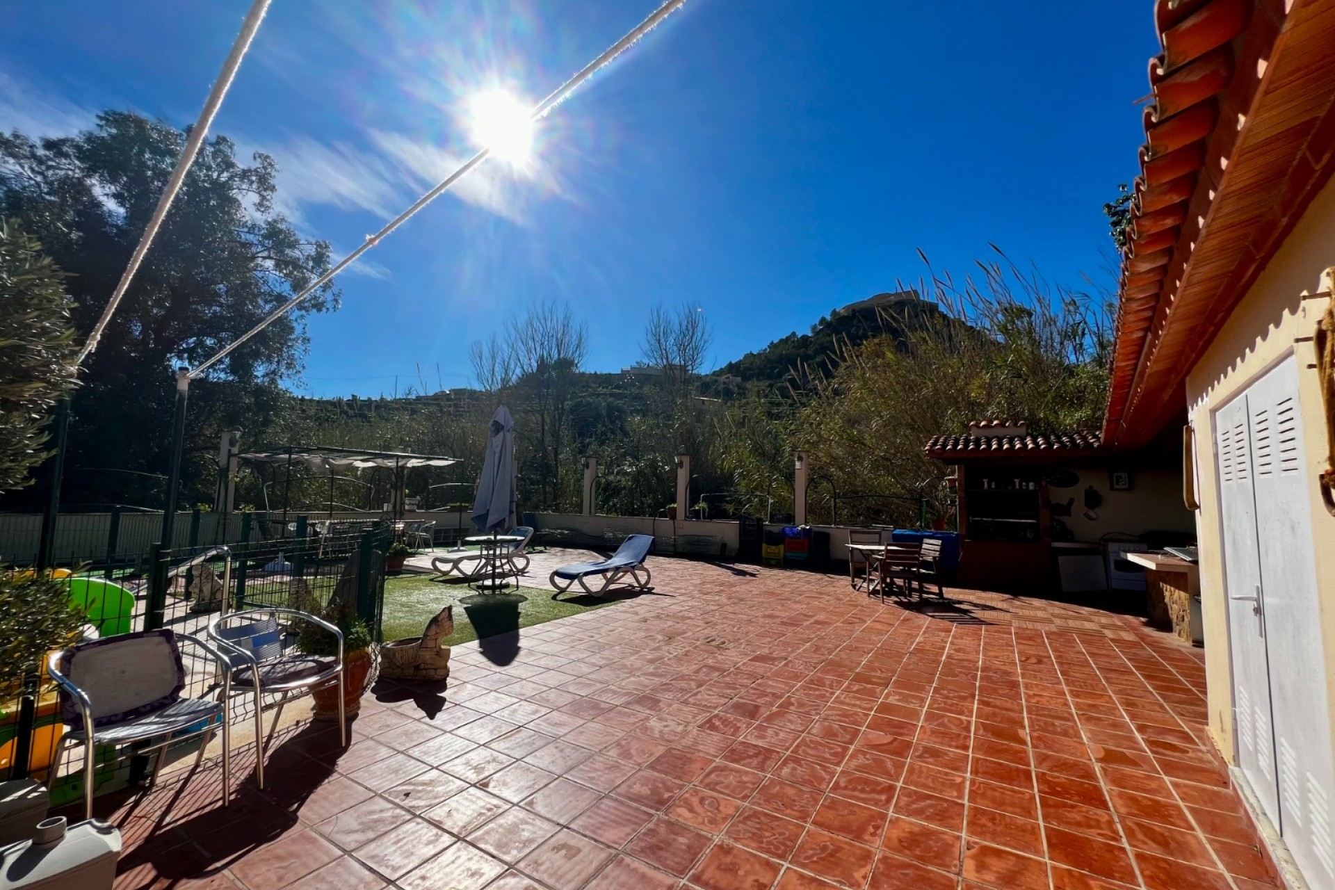 Resale - Villa -
Polop