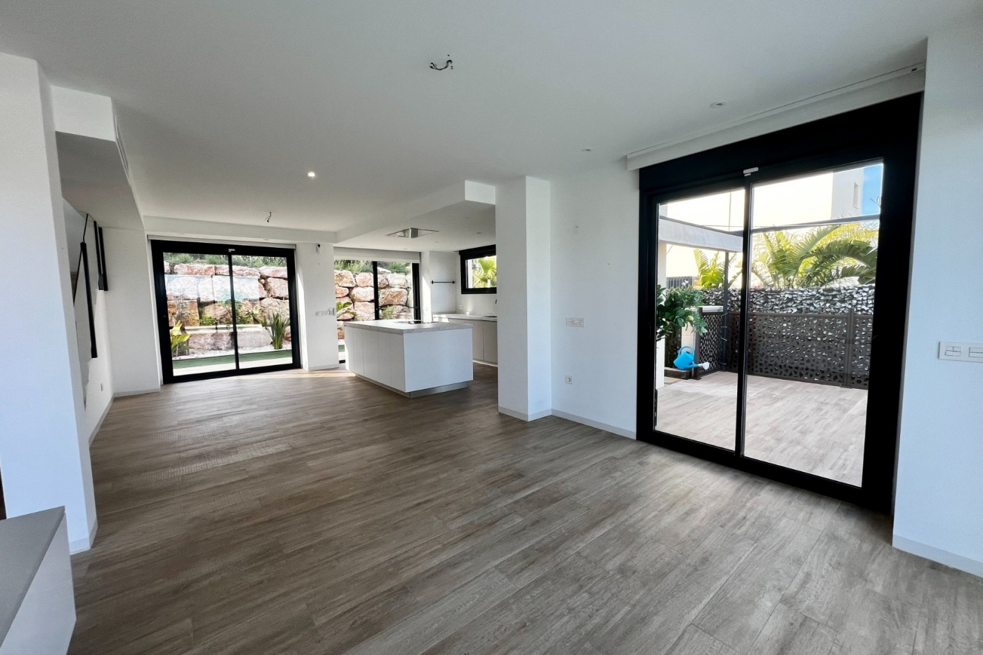 Resale - Villa -
Polop