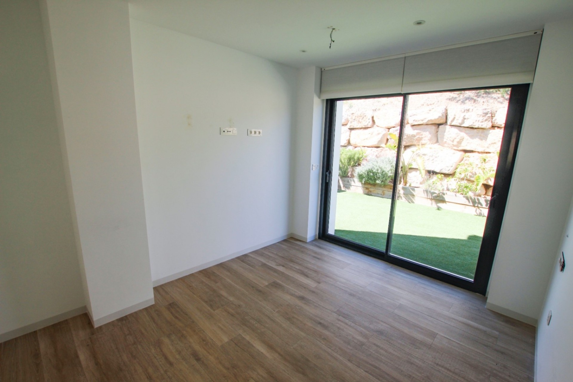 Resale - Villa -
Polop