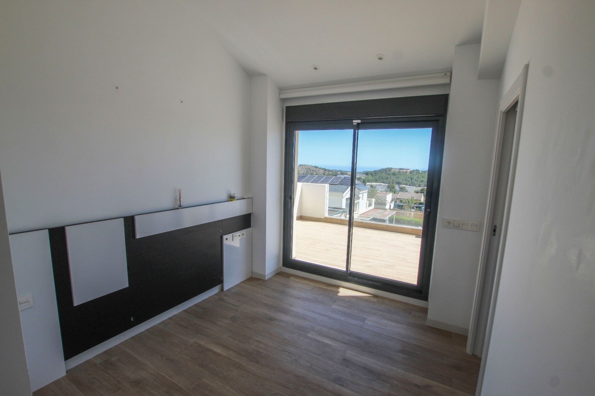 Resale - Villa -
Polop