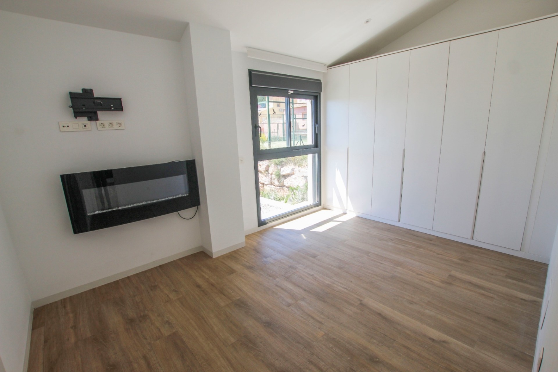 Resale - Villa -
Polop