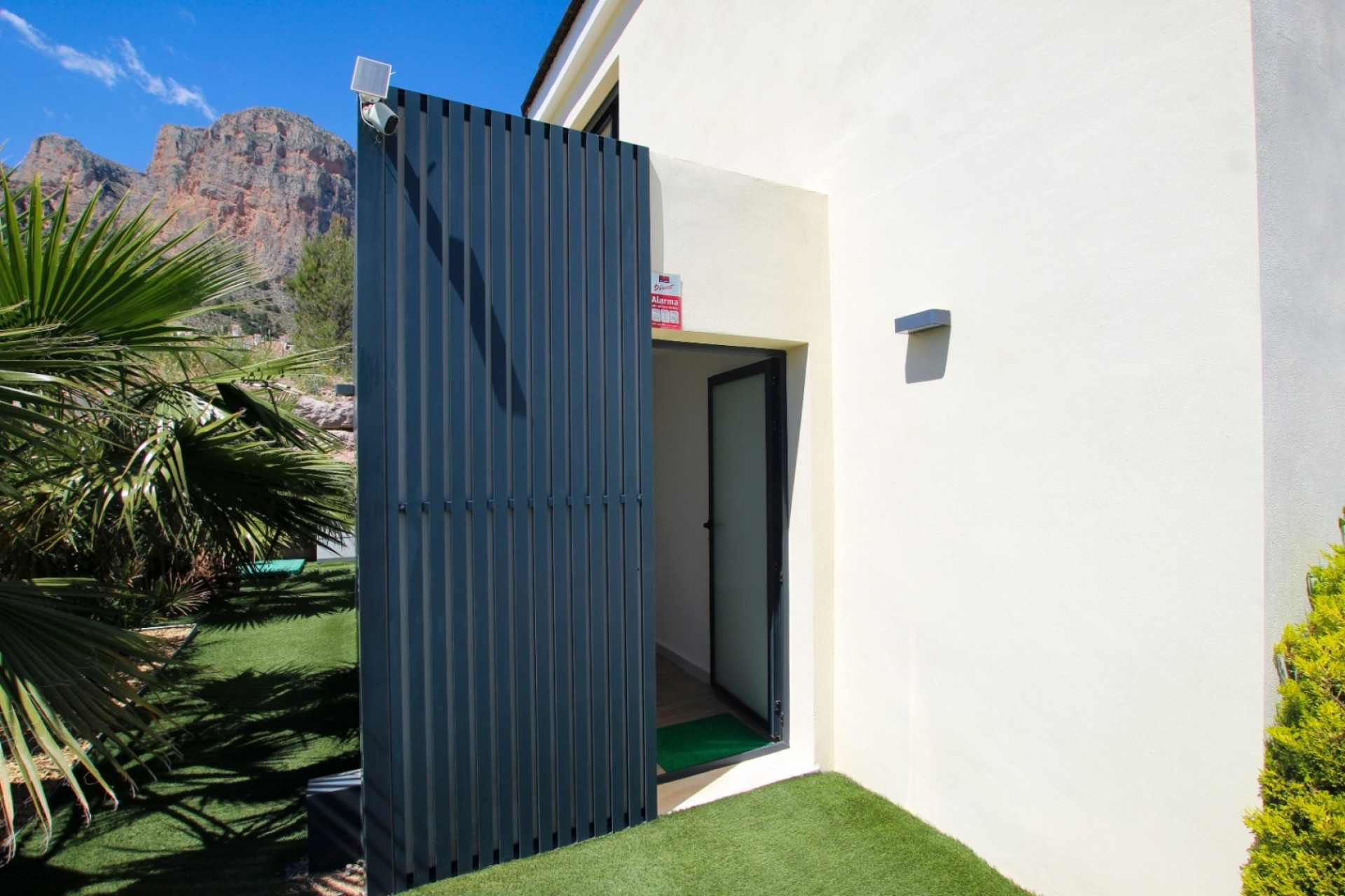 Resale - Villa -
Polop