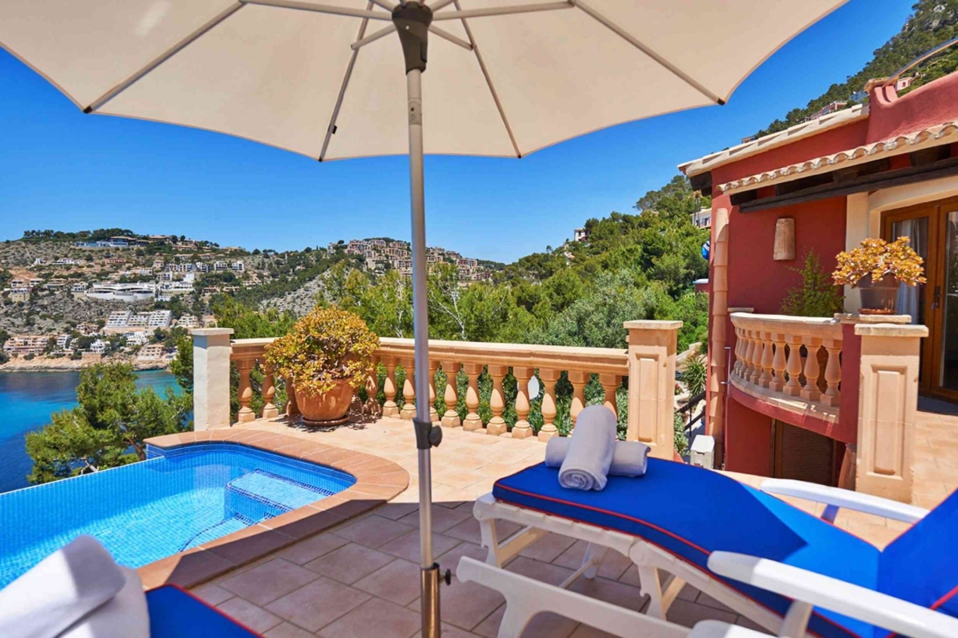 Resale - Villa -
PORT D'ANDRATX - Andratx