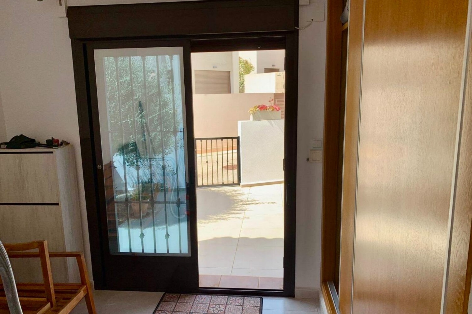 Resale - Villa -
Rojales