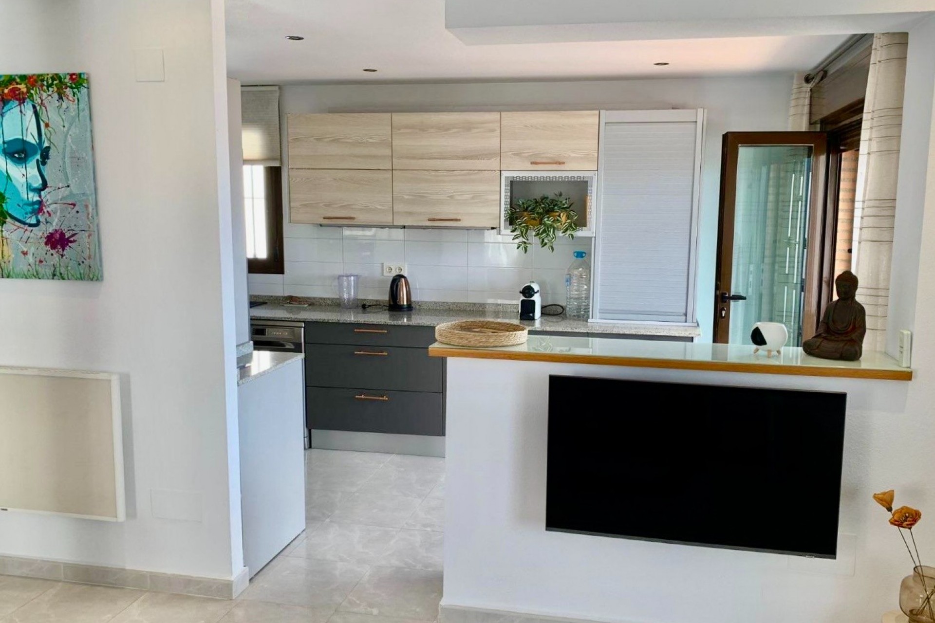 Resale - Villa -
Rojales