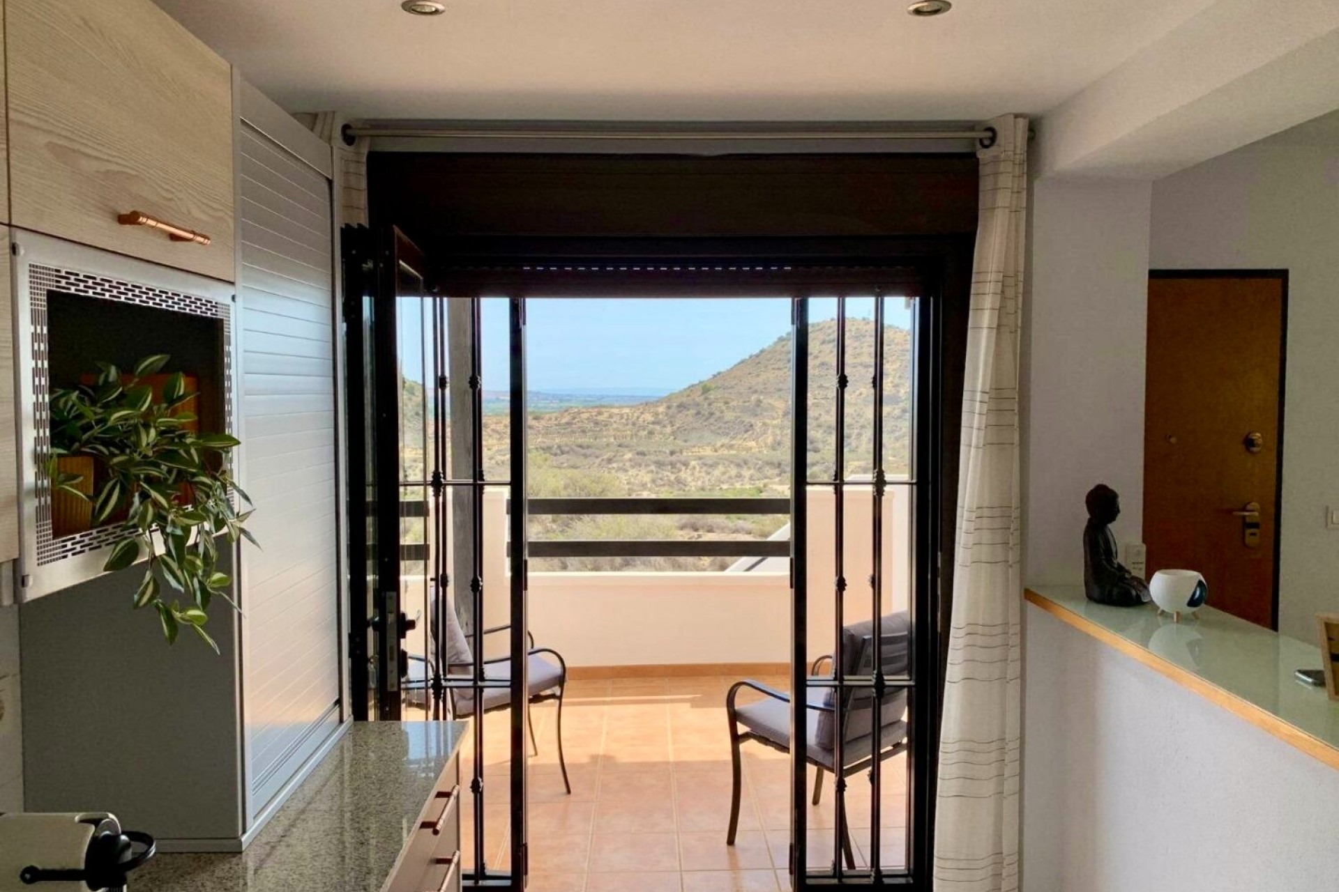 Resale - Villa -
Rojales