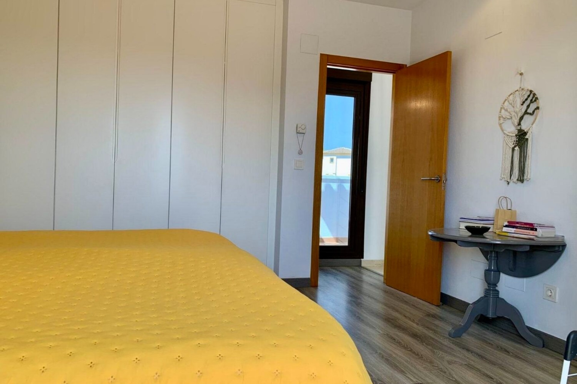Resale - Villa -
Rojales