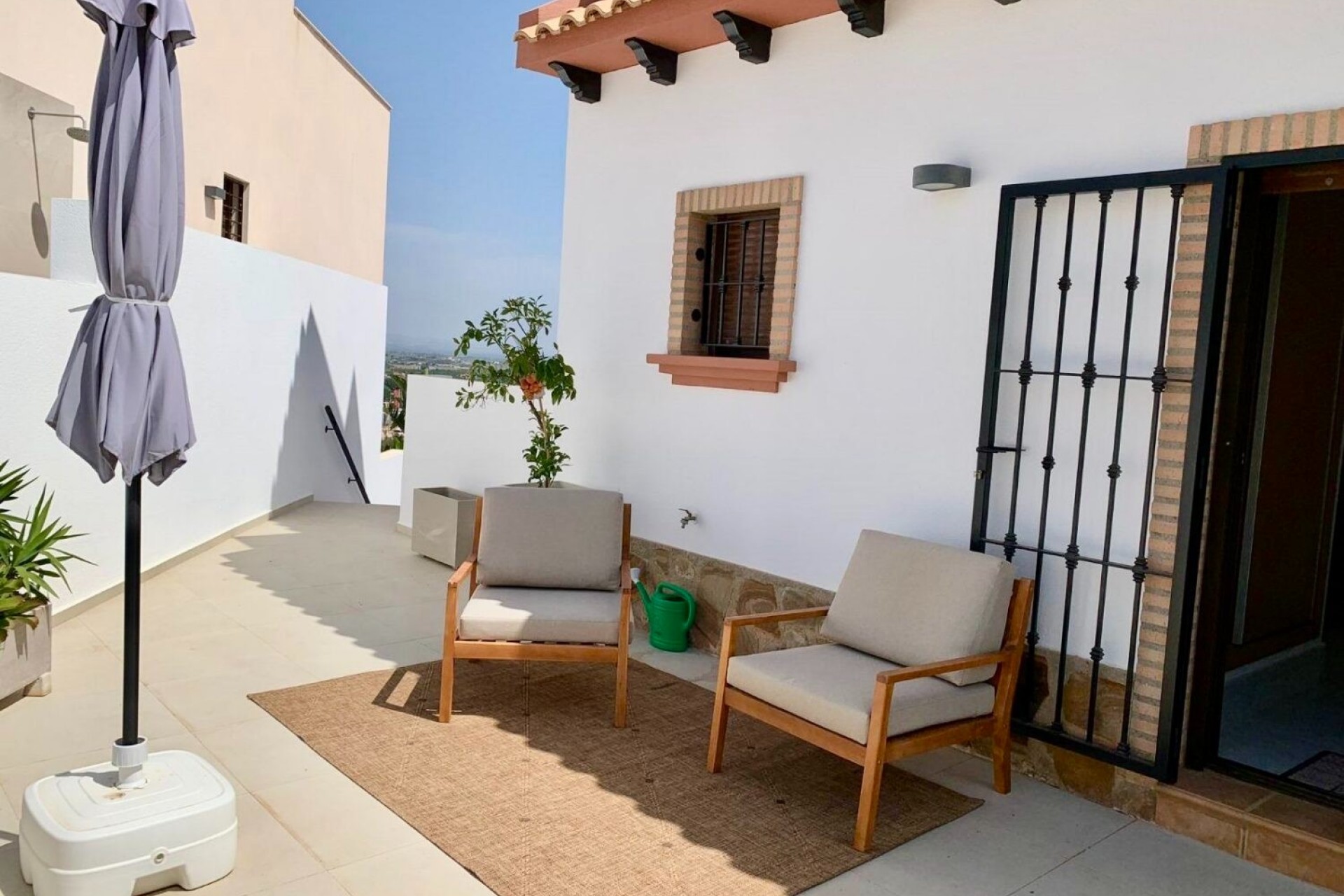Resale - Villa -
Rojales