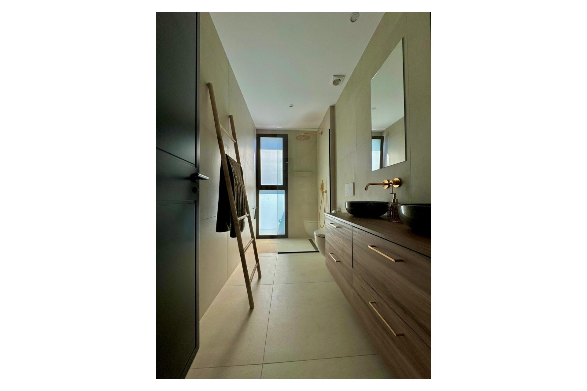 Resale - Villa -
Rojales