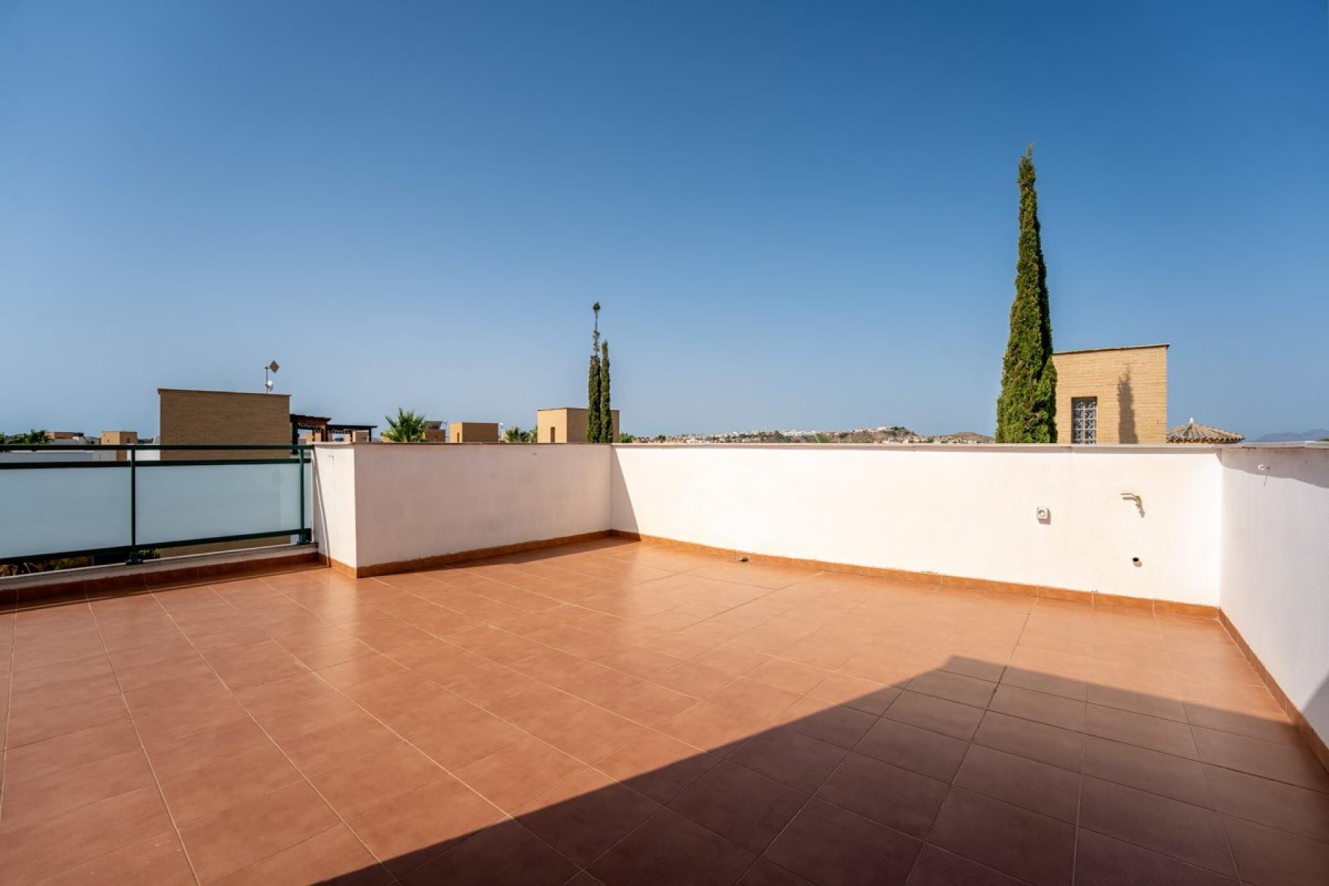 Resale - Villa -
Rojales