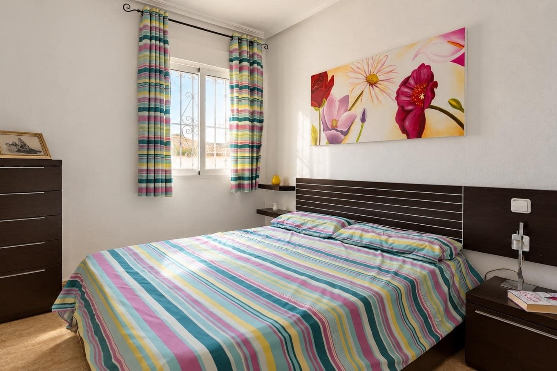 Resale - Villa -
Roldán