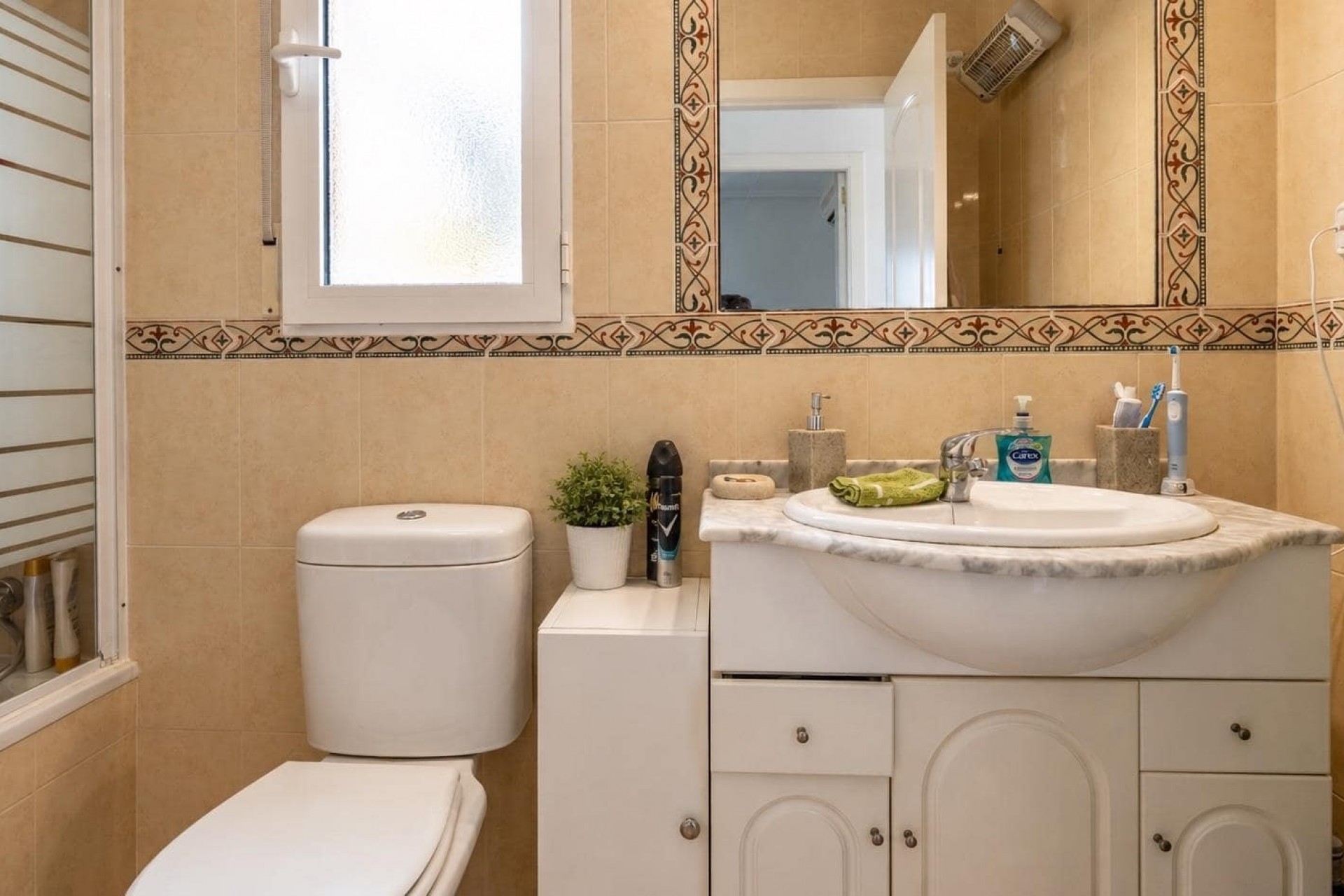 Resale - Villa -
Roldán