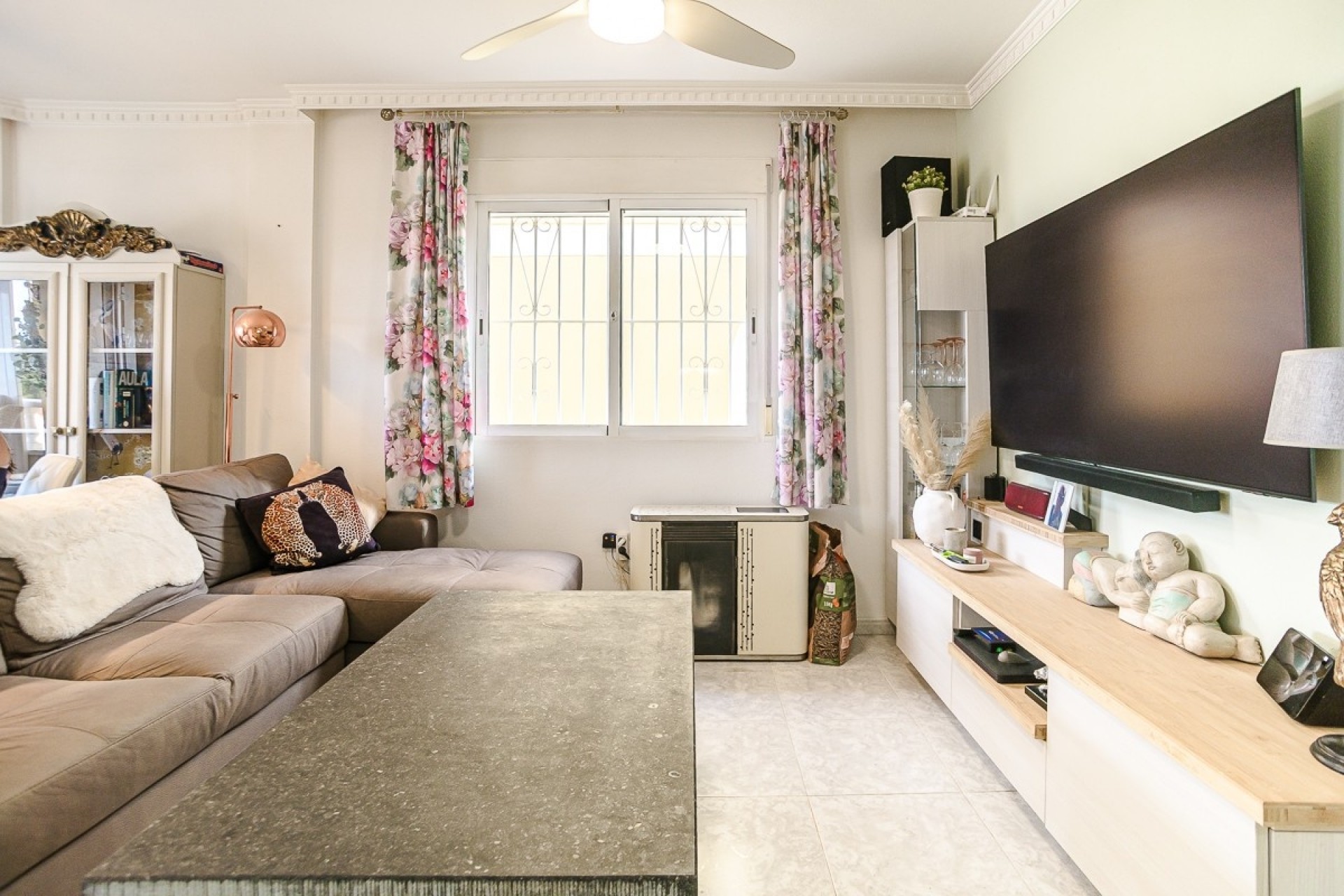 Resale - Villa -
SAN FULGENCIO - urb.la marina
